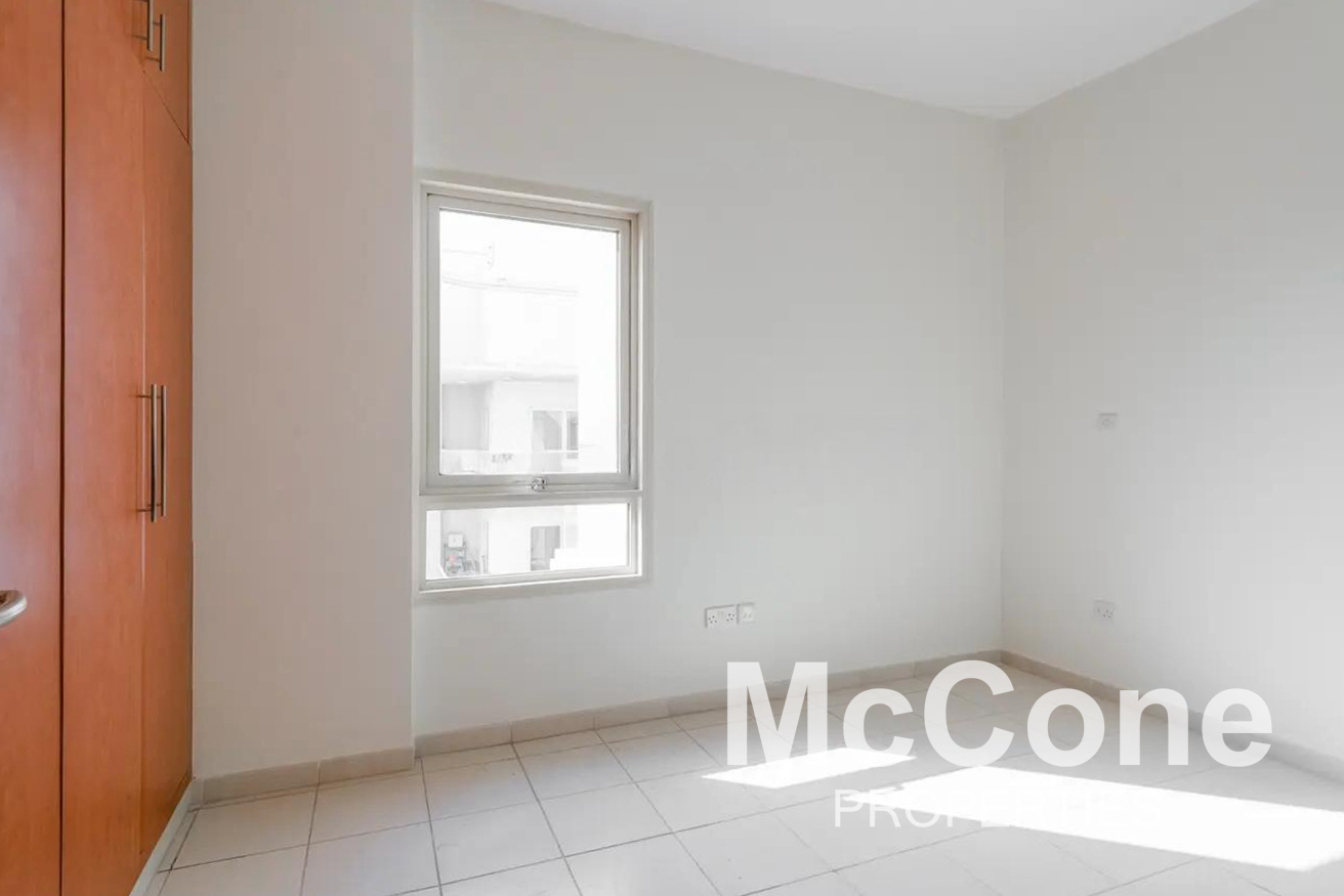 2 Bedroom Apartment for Sale in Al Dhafra 4, Greens — photo 7 of 10