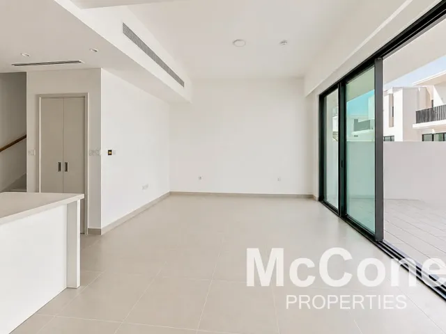 3 Bedroom Townhouse for Sale in Lillia, The Valley