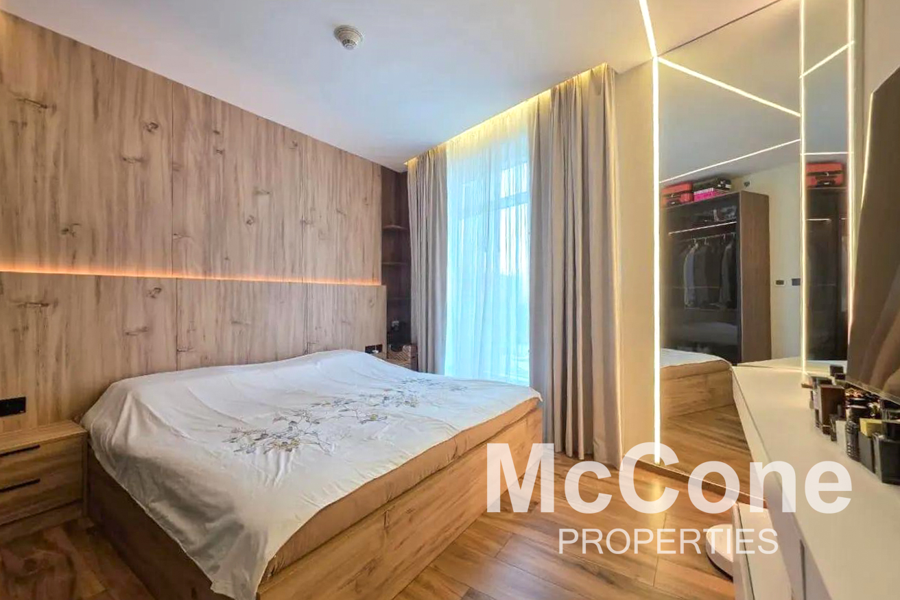 1 Bedroom Apartment for Sale in Burj Views B, Downtown Dubai — photo 9 of 14