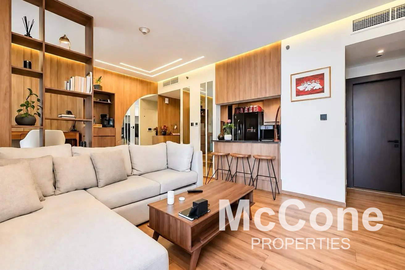 1 Bedroom Apartment for Sale in Burj Views B, Downtown Dubai — photo 2 of 10