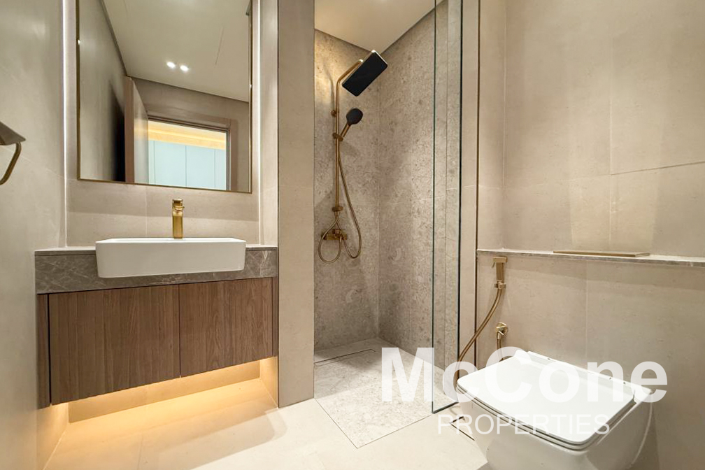 Studio Apartment for Sale in Binghatti Apex, Jumeirah Village Circle — photo 8 of 22