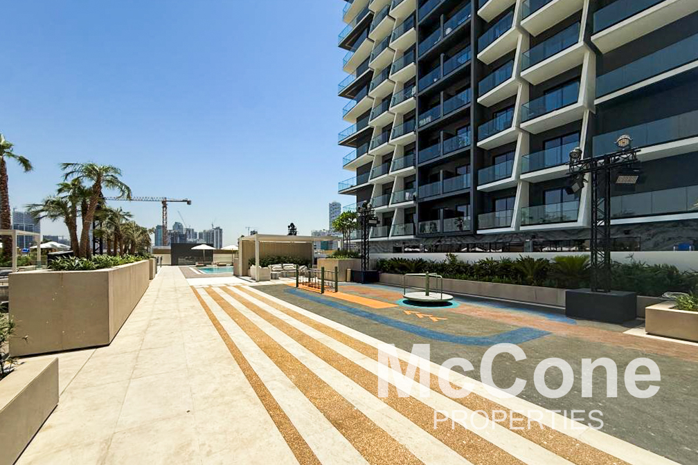 Studio Apartment for Sale in Binghatti Apex, Jumeirah Village Circle — photograph 17 of 22