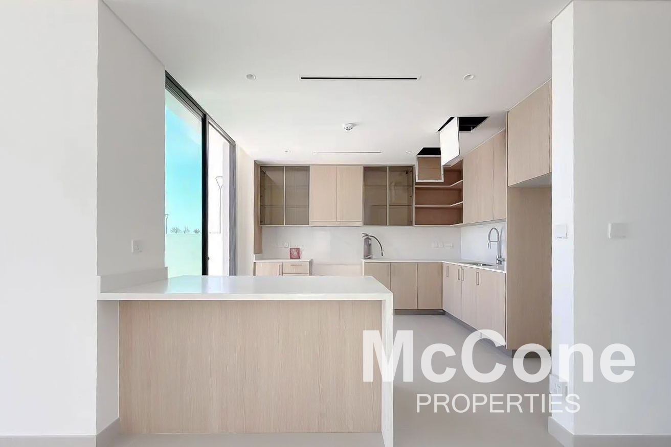 3 Bedroom Villa for Sale in Fairway Villas 2, Dubai South (Dubai World Central) — photo 5 of 16