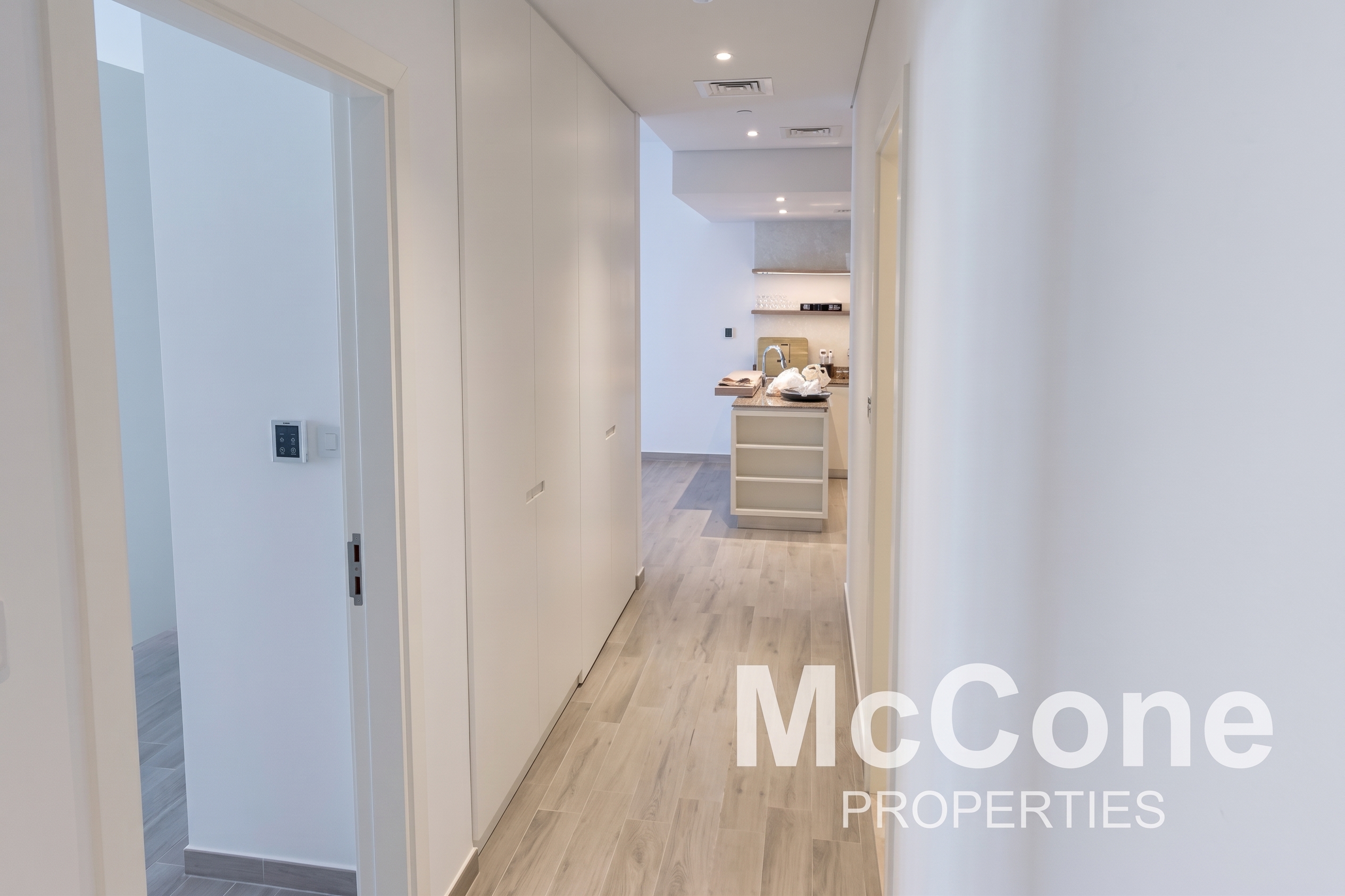 2 Bedroom Apartment for Sale in Belgravia 3B, Jumeirah Village Circle — photograph 11 of 16