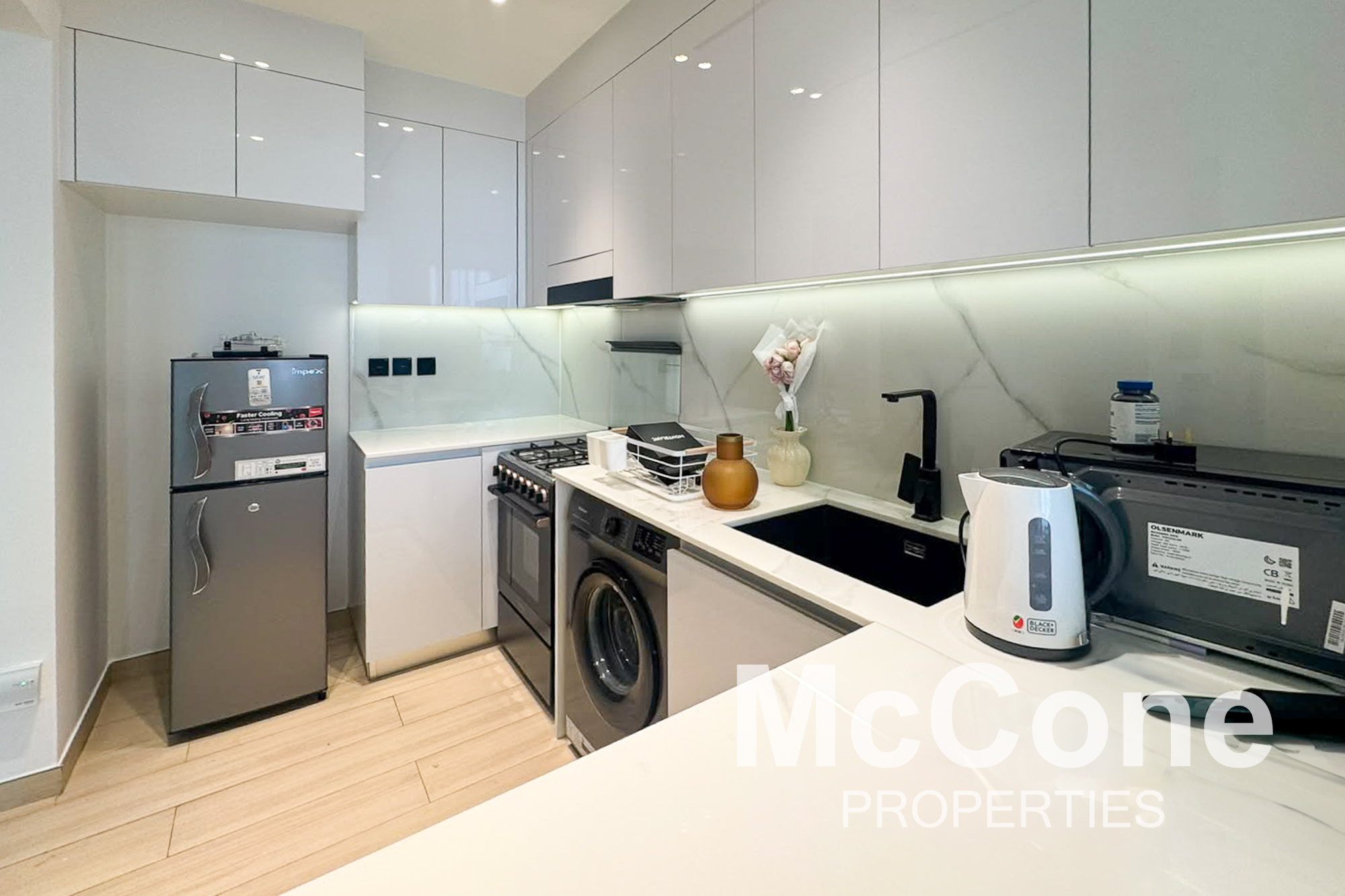 1 Bedroom Apartment for Sale in Binghatti Heights, Jumeirah Village Circle — photo 3 of 10