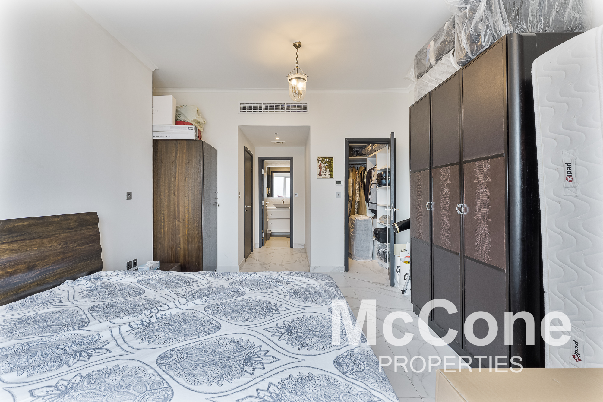 1 Bedroom Apartment for Sale in The Residences 8, Downtown Dubai — photo 9 of 15