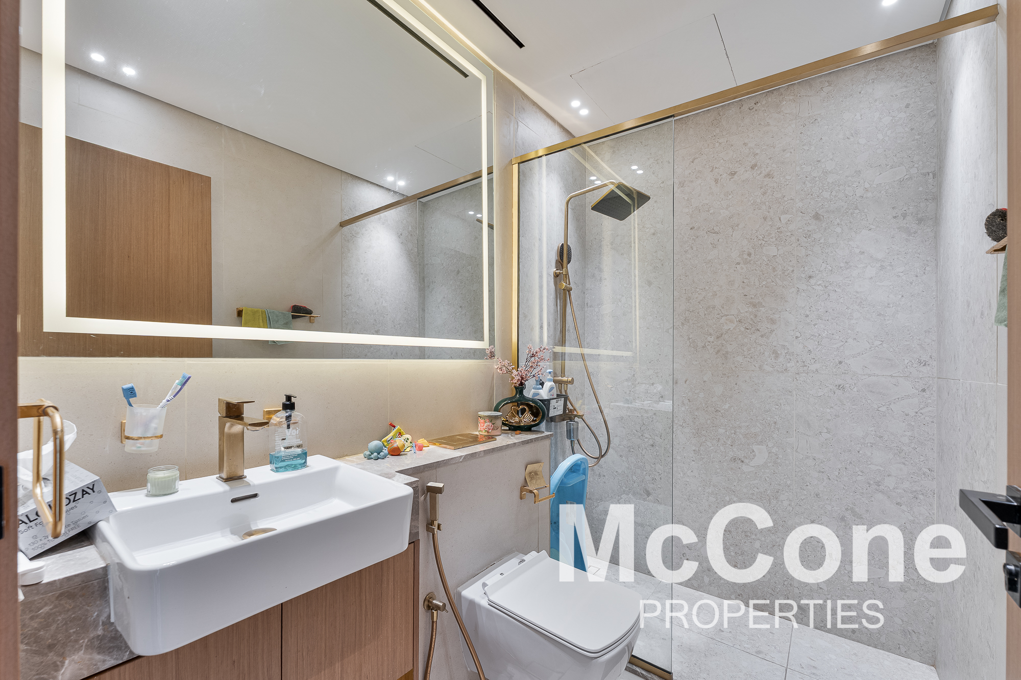 2 Bedroom Apartment for Sale in Binghatti Amber, Jumeirah Village Circle — photo 9 of 10