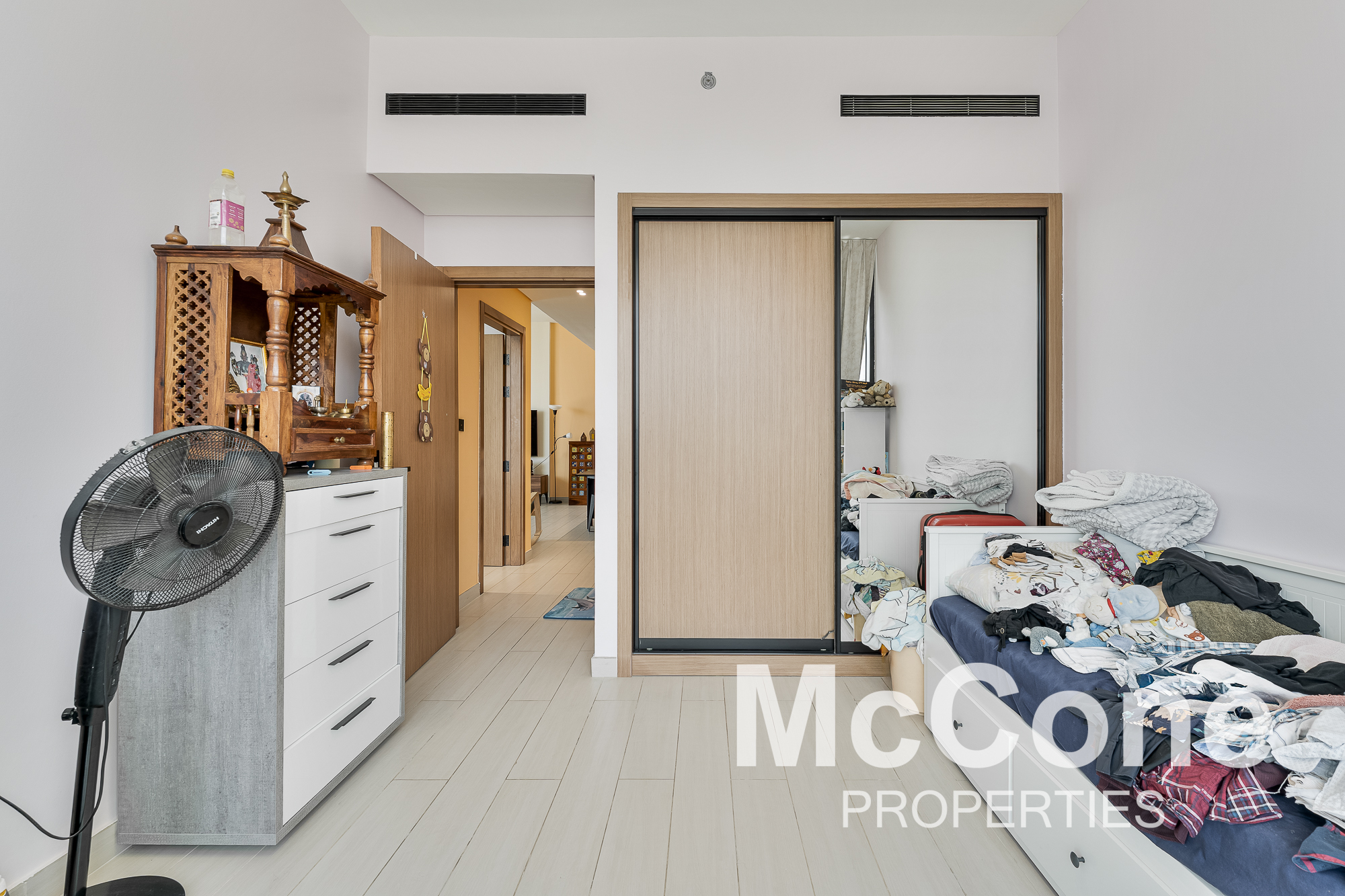 2 Bedroom Apartment for Sale in Binghatti Amber, Jumeirah Village Circle — photo 8 of 10