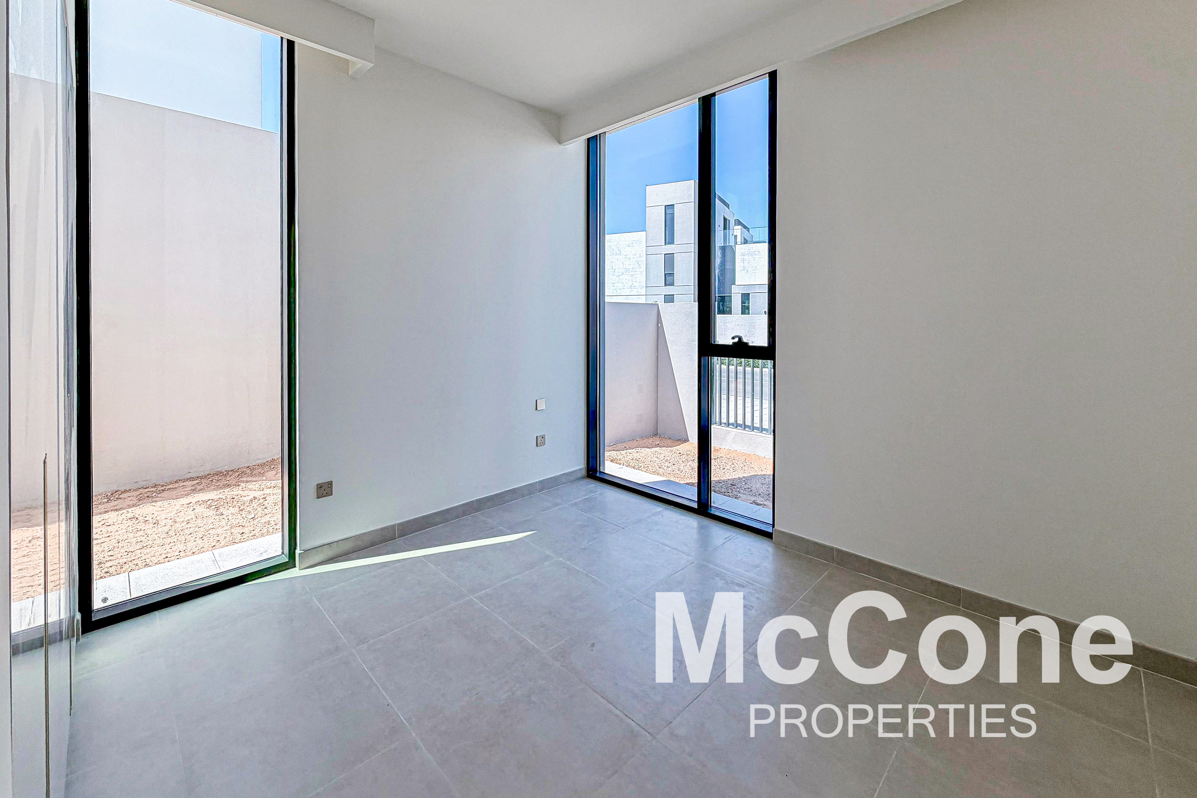4 Bedroom Villa for Sale in Elie Saab 2, Arabian Ranches 3 — photo 6 of 23