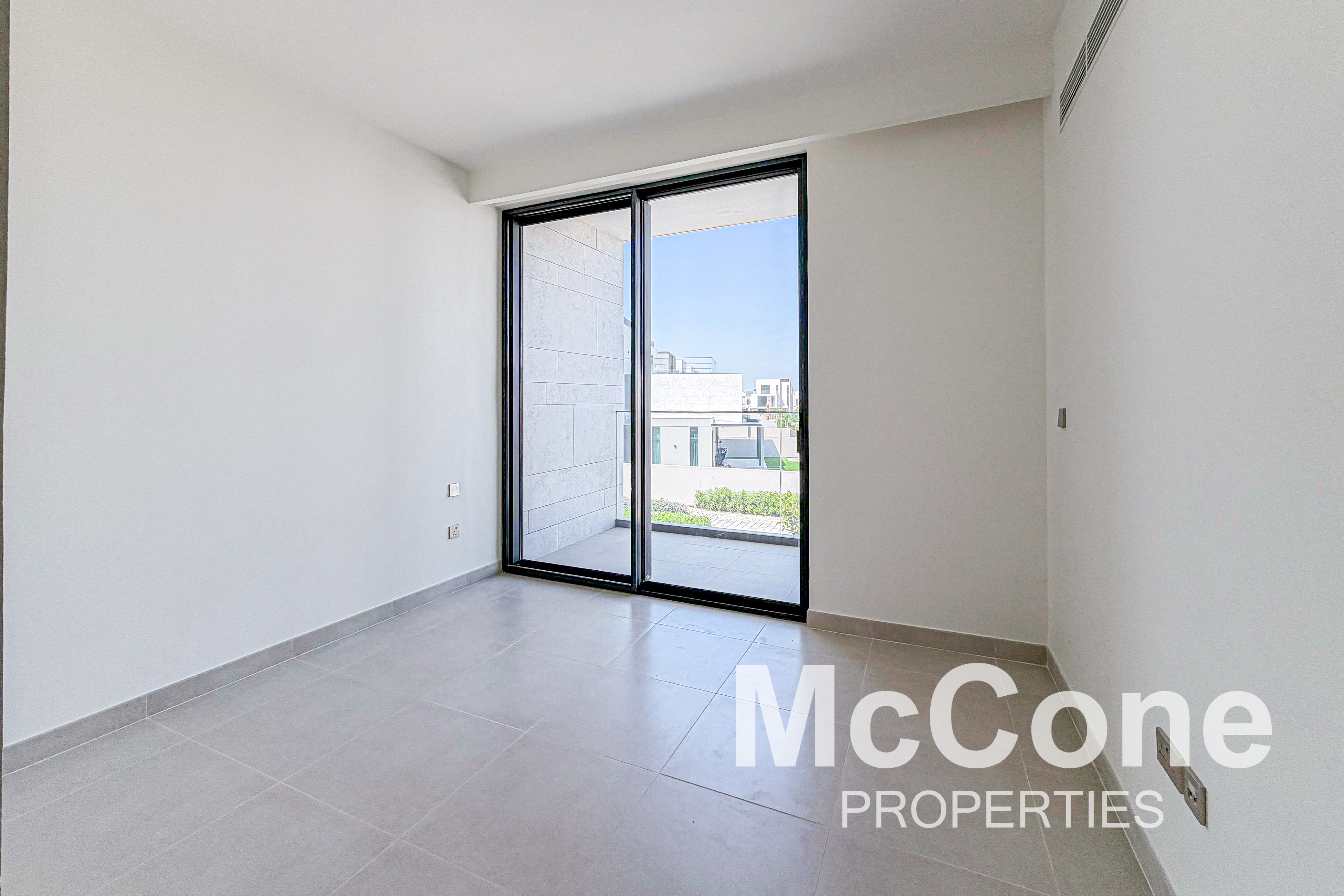 4 Bedroom Villa for Sale in Elie Saab 2, Arabian Ranches 3 — photo 8 of 23