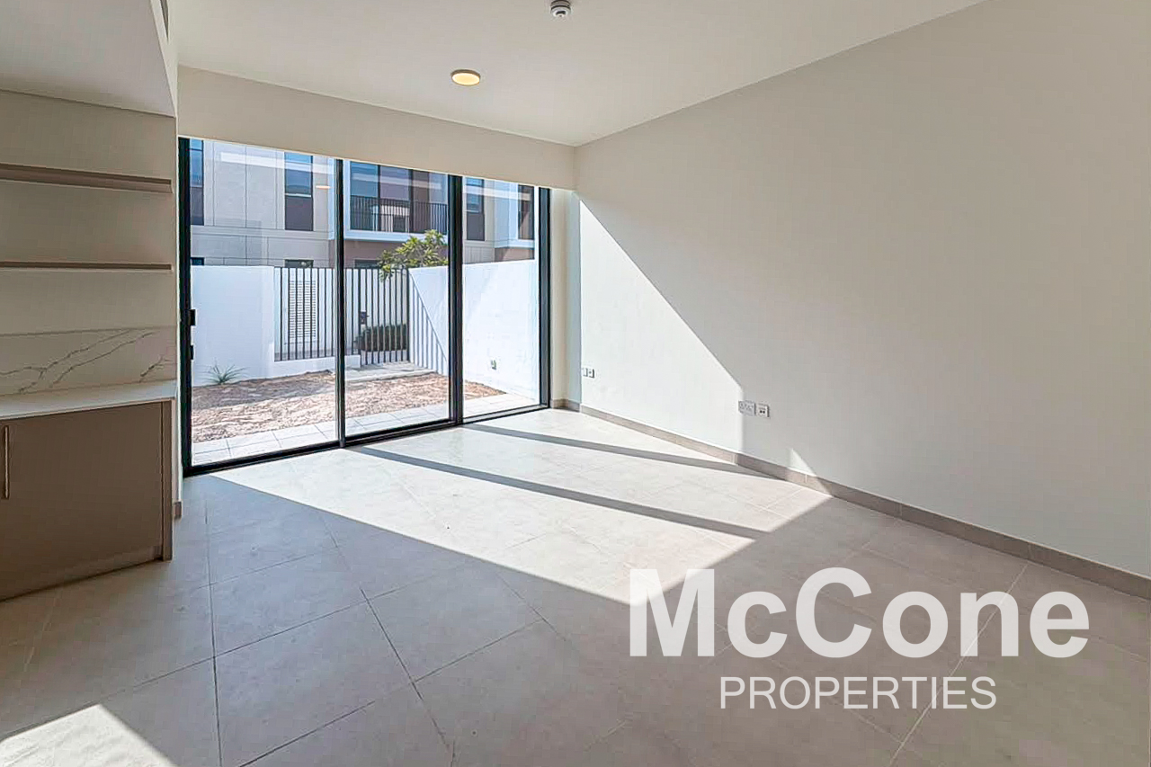 3 Bedroom Townhouse for Sale in Raya, Arabian Ranches 3 — photo 4 of 12