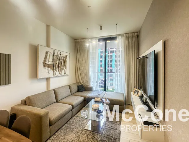 1 Bedroom Apartment for Sale in Binghatti Crest, Jumeirah Village Circle