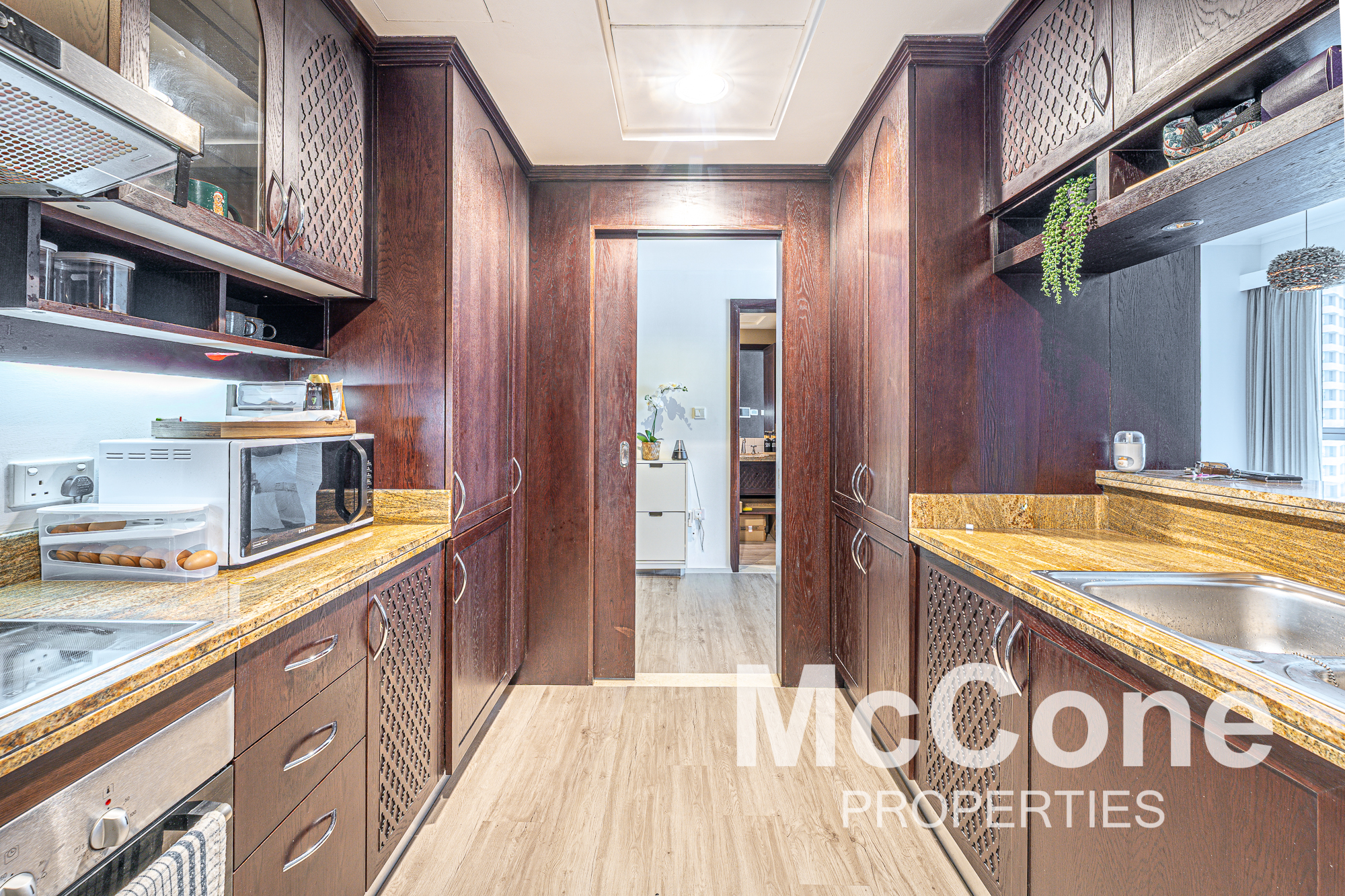 1 Bedroom Apartment for Sale in The Residences 1, Downtown Dubai — photo 6 of 17