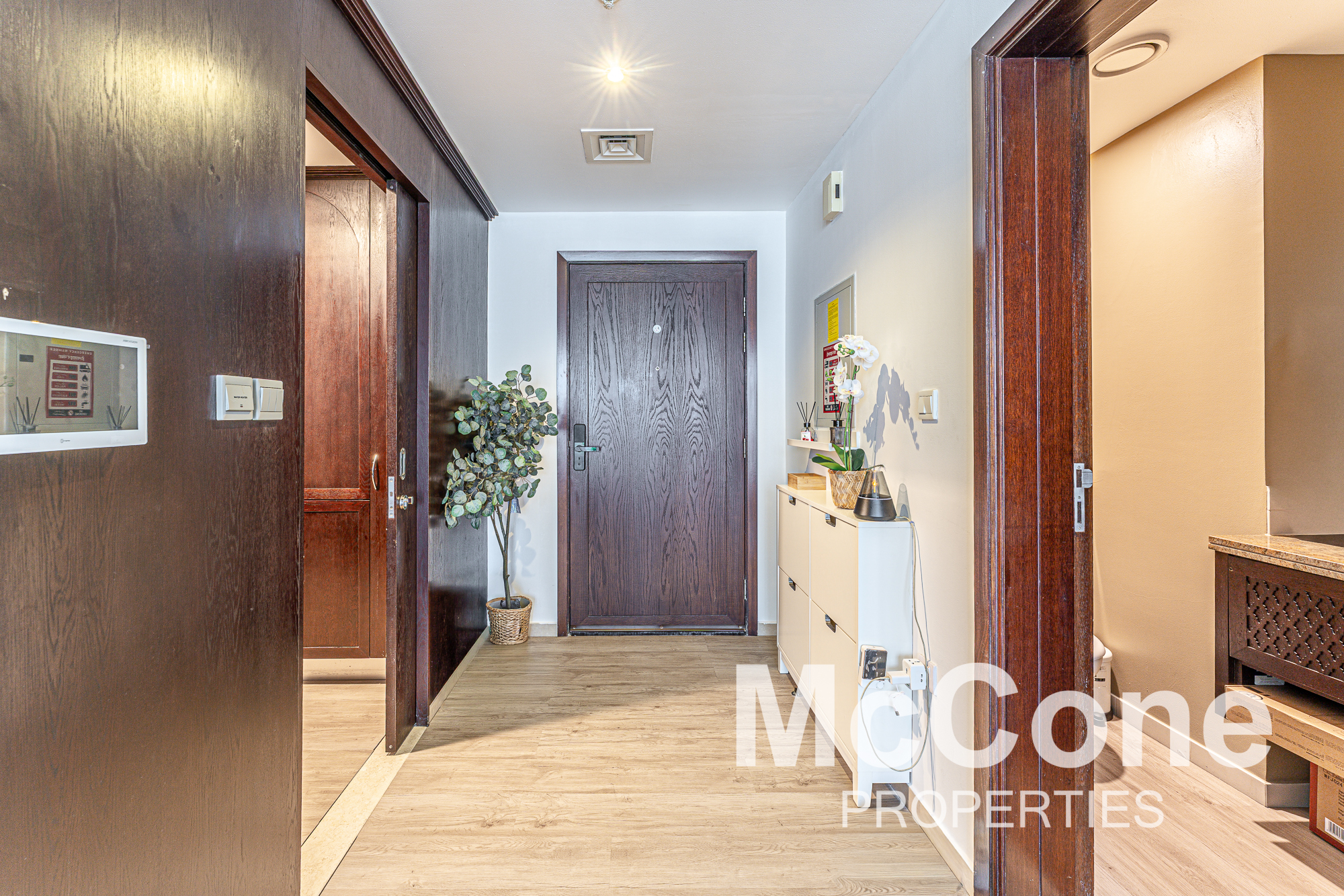 1 Bedroom Apartment for Sale in The Residences 1, Downtown Dubai — photo 7 of 17