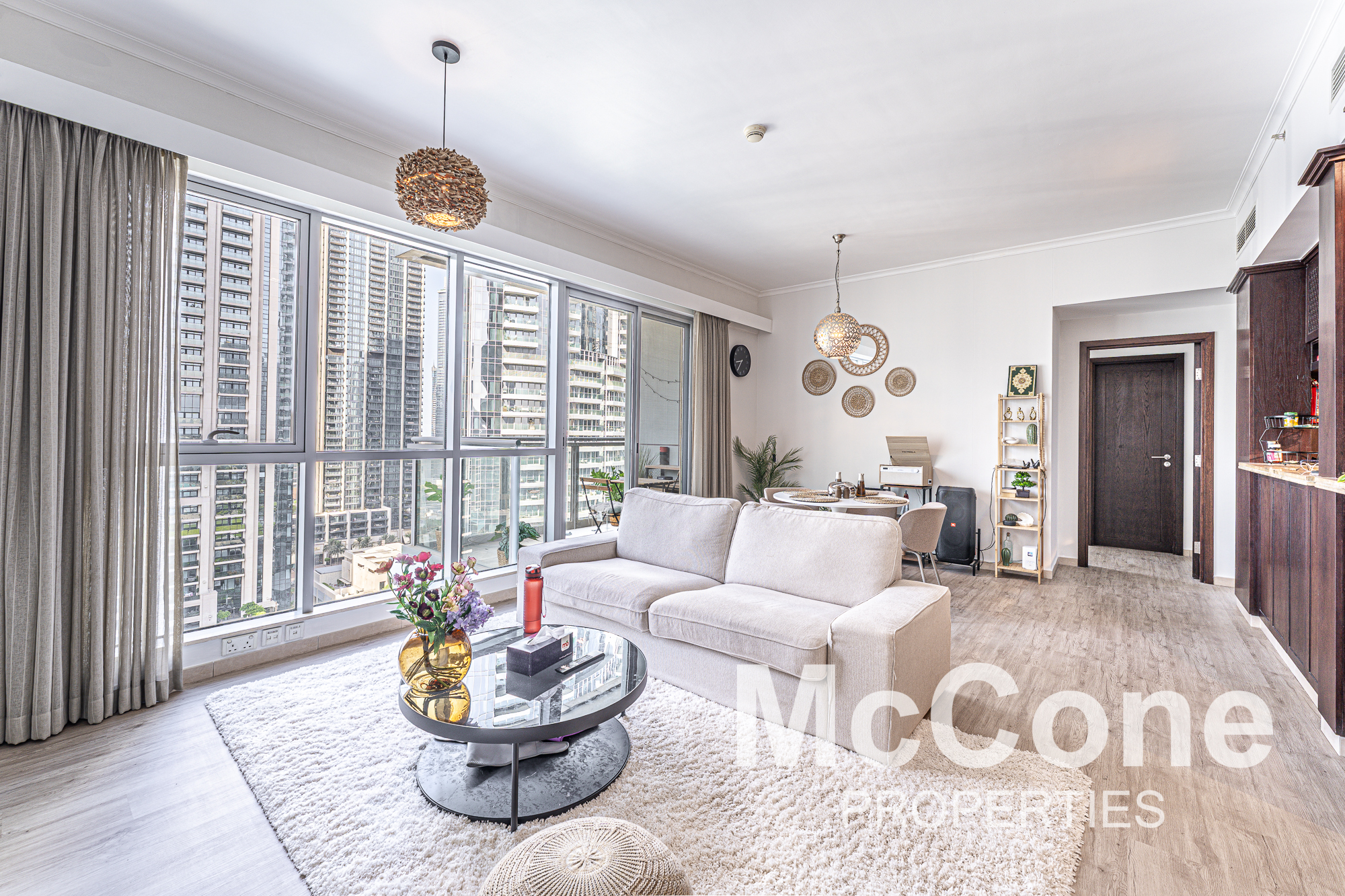 1 Bedroom Apartment for Sale in The Residences 1, Downtown Dubai — photo 2 of 17