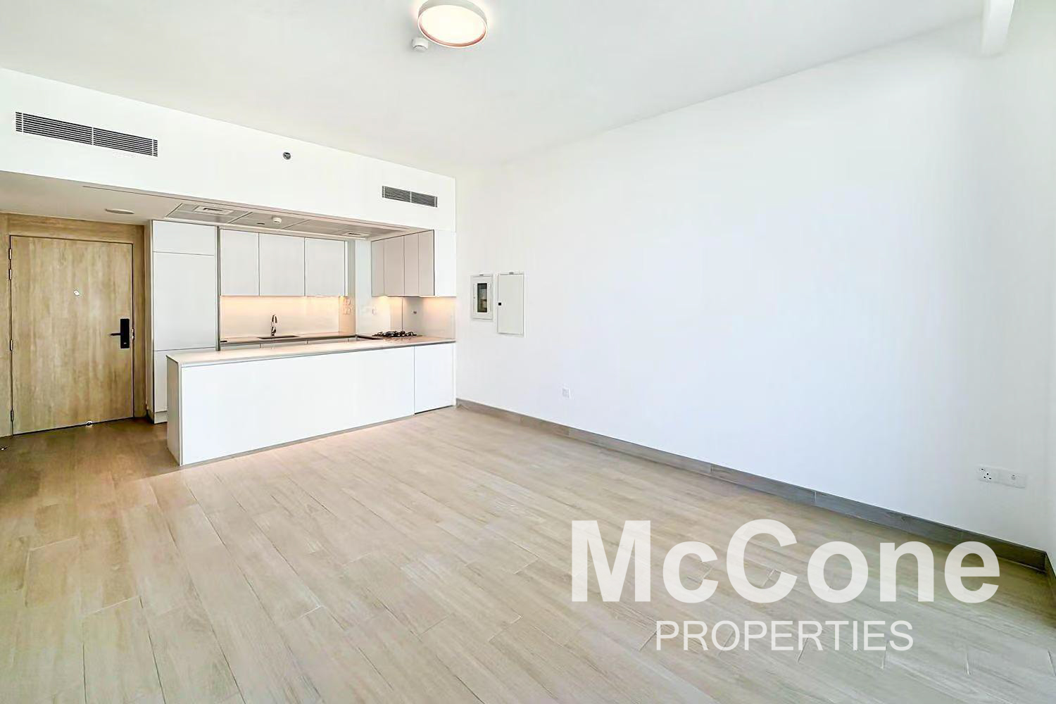 1 Bedroom Apartment for Sale in Luma Park Views, Jumeirah Village Circle — photo 4 of 13