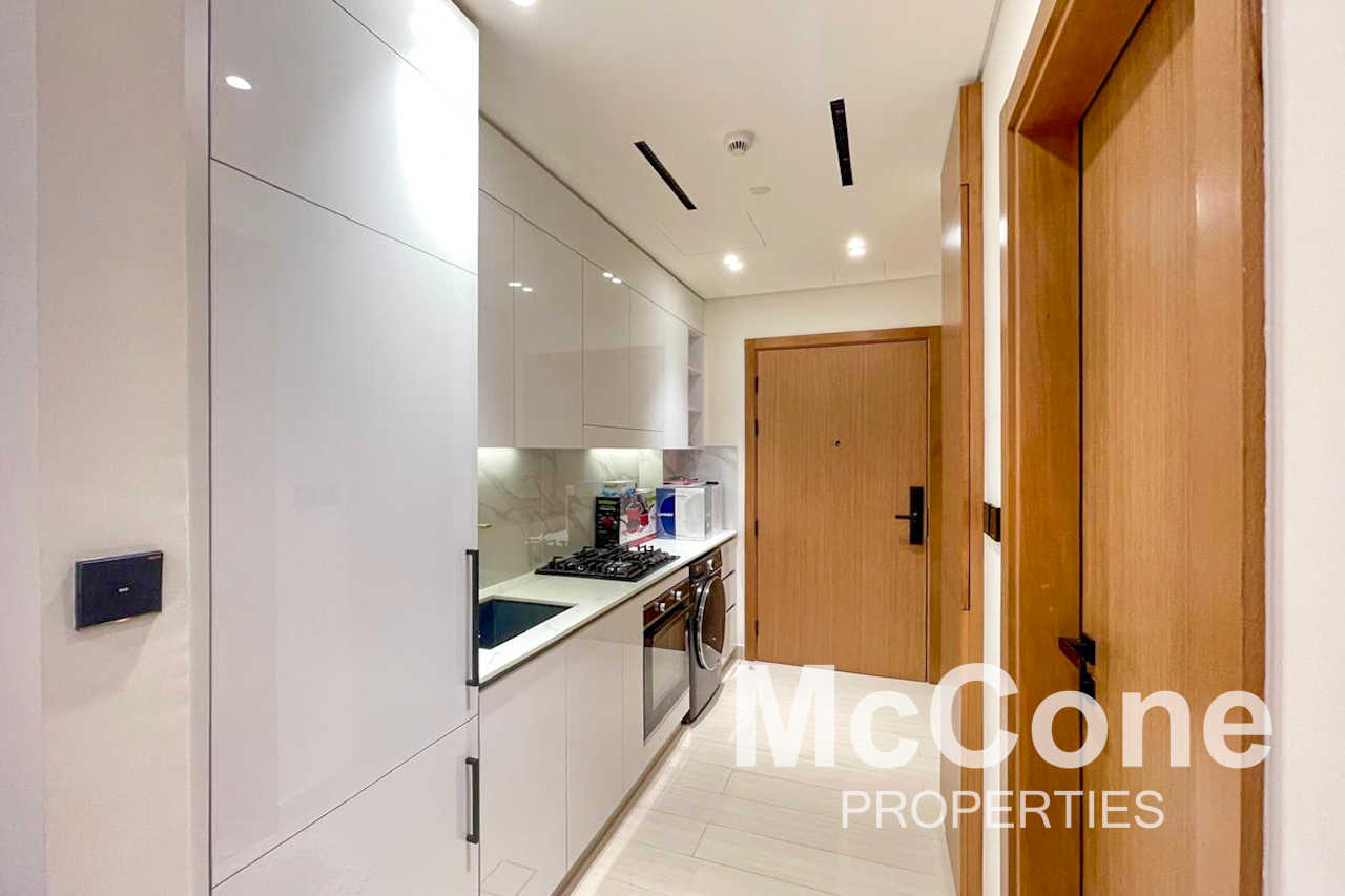 Studio Apartment for Sale in Binghatti Azure, Jumeirah Village Circle — photo 2 of 10