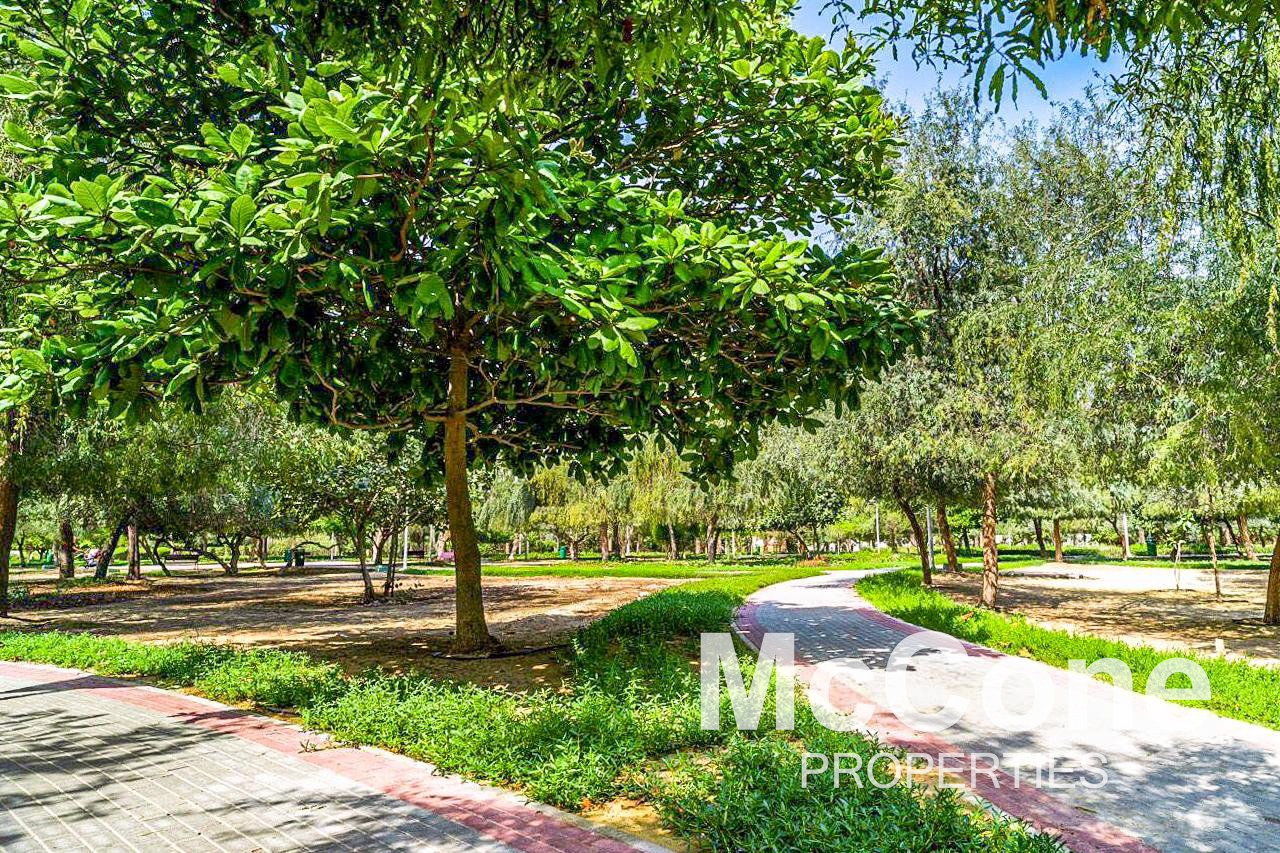 Studio Apartment for Sale in Binghatti Azure, Jumeirah Village Circle — photograph 10 of 10