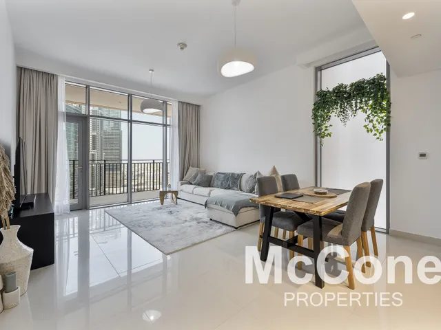 2 Bedroom Apartment for Sale in Boulevard Crescent Tower 1, Downtown Dubai
