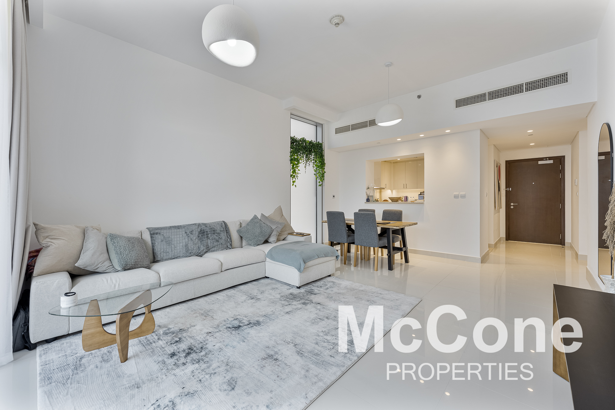 2 Bedroom Apartment for Sale in Boulevard Crescent Tower 1, Downtown Dubai — photo 2 of 22