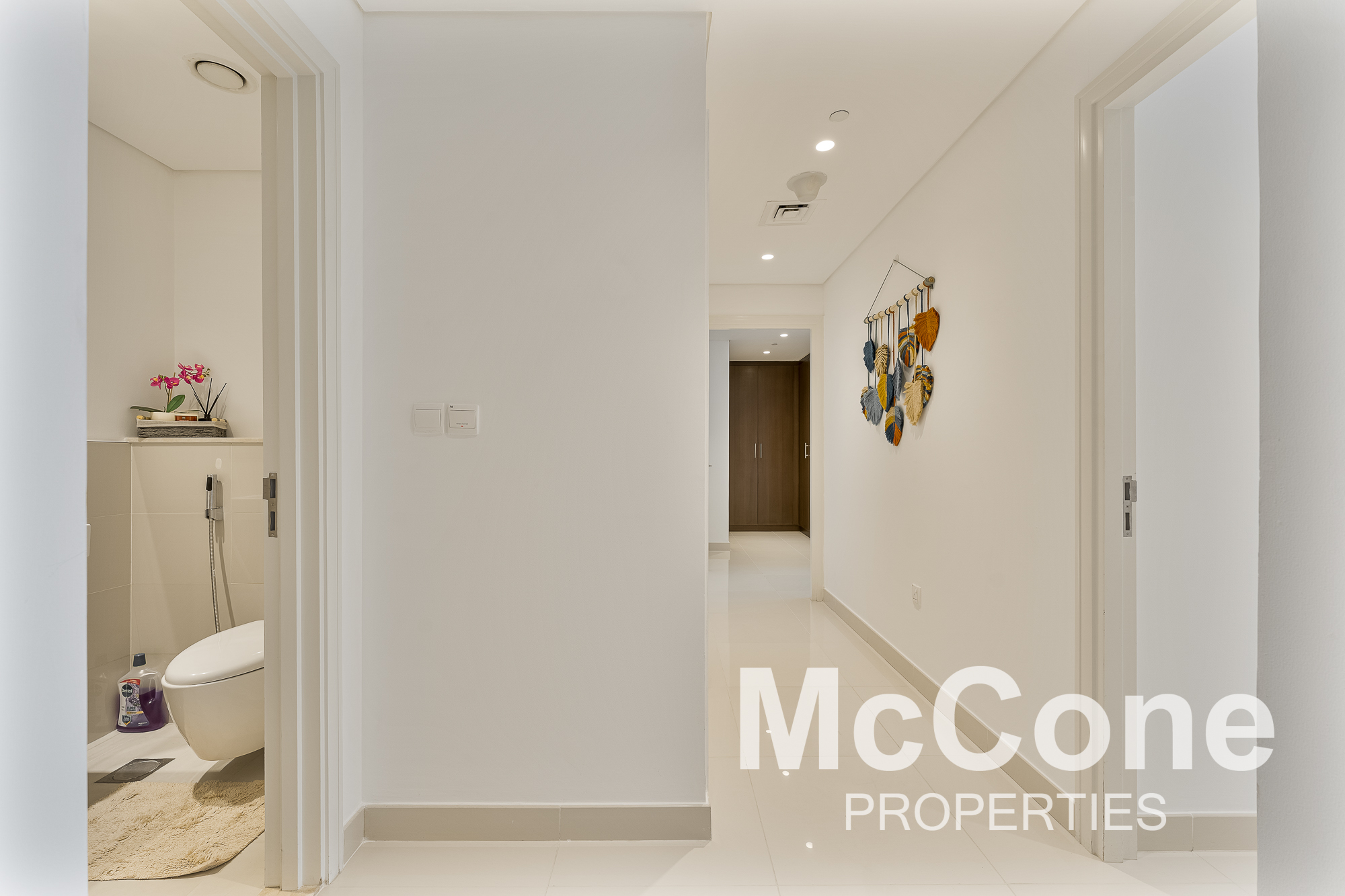 2 Bedroom Apartment for Sale in Boulevard Crescent Tower 1, Downtown Dubai — photo 7 of 22