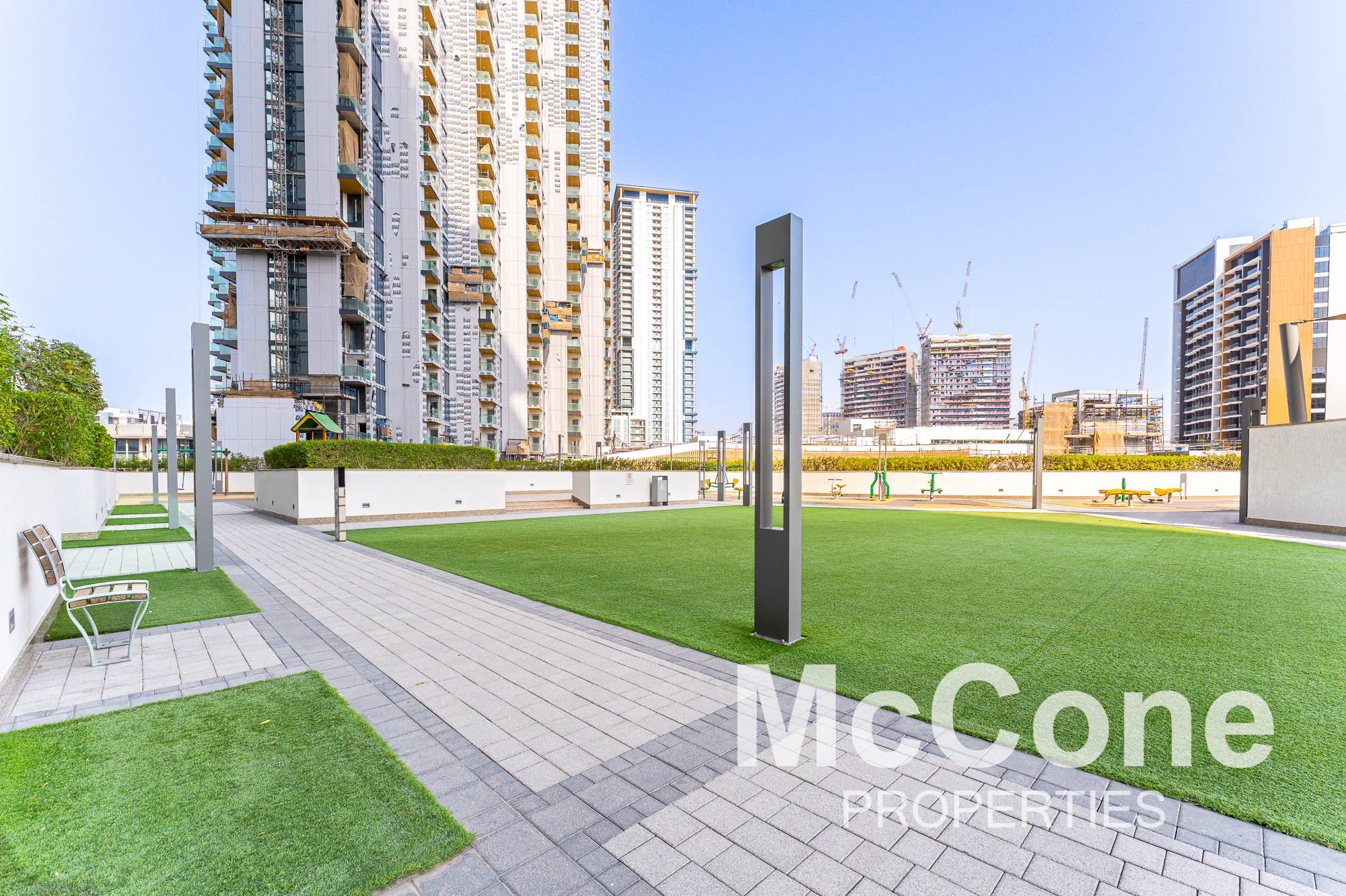 1 Bedroom Apartment for Sale in Sobha Hartland Waves Opulence, Mohammed Bin Rashid City — photo 9 of 10