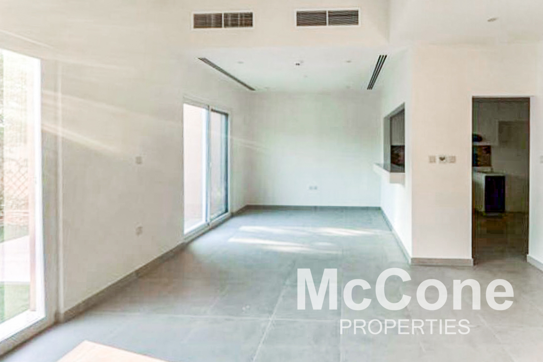 3 Bedroom Townhouse for Sale in Amaranta 2, Villanova — photo 2 of 18