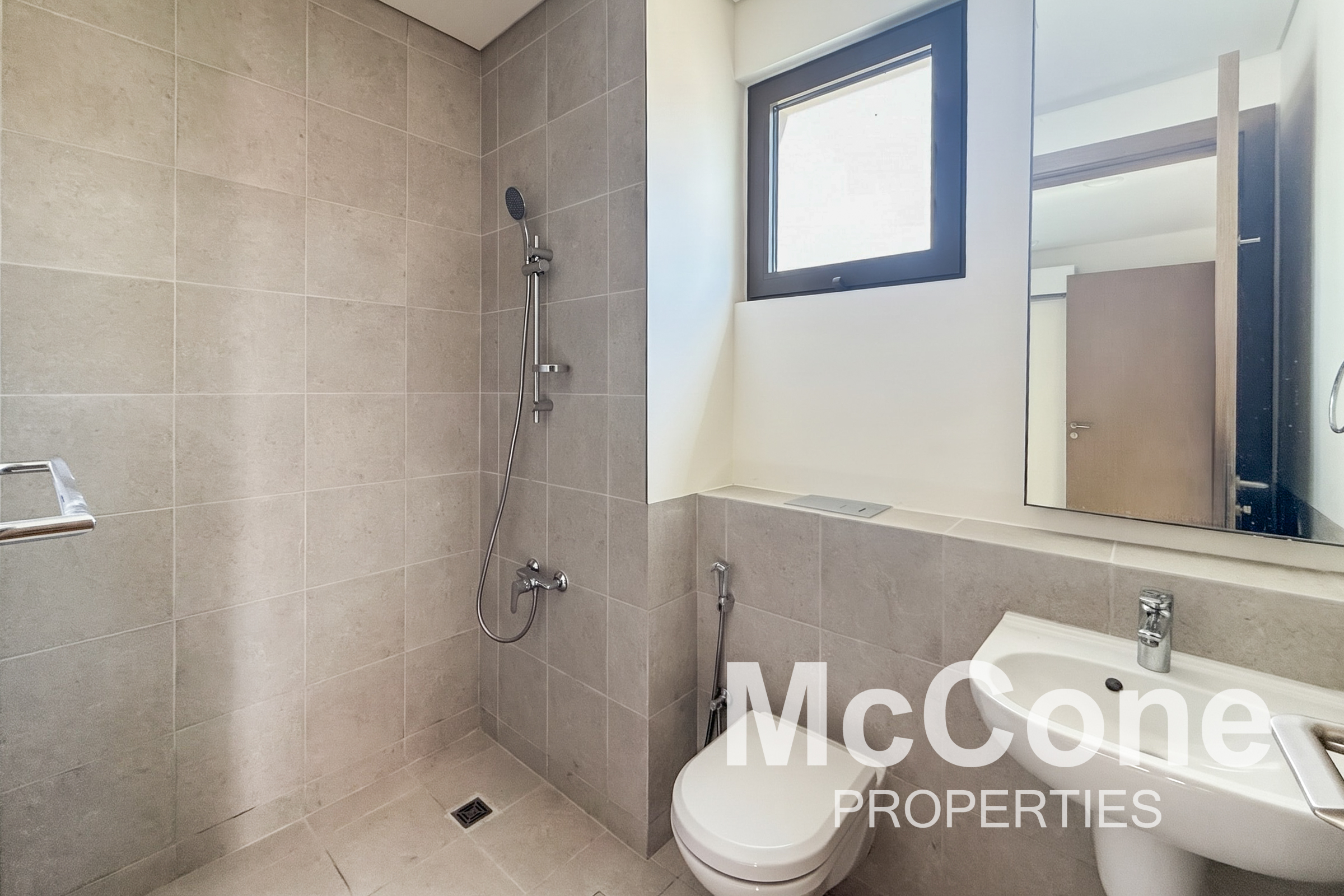 5 Bedroom Villa for Sale in Tilal Al Furjan, Al Furjan — photograph 12 of 30