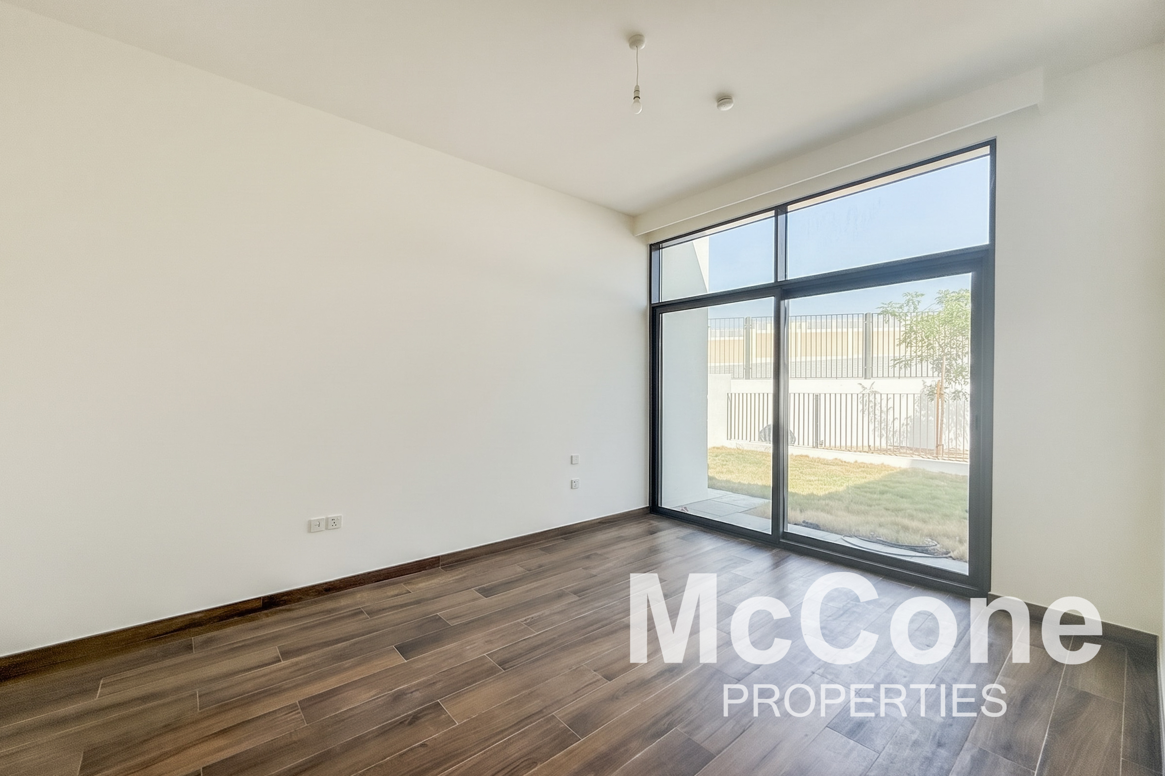 5 Bedroom Villa for Sale in Tilal Al Furjan, Al Furjan — photo 9 of 30
