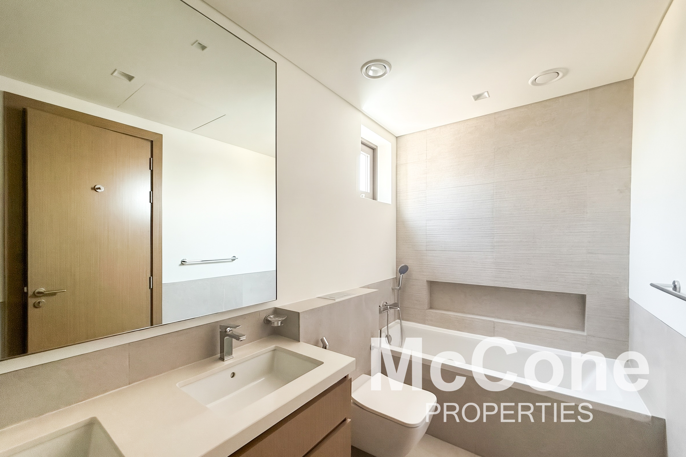 5 Bedroom Villa for Sale in Tilal Al Furjan, Al Furjan — photograph 20 of 30