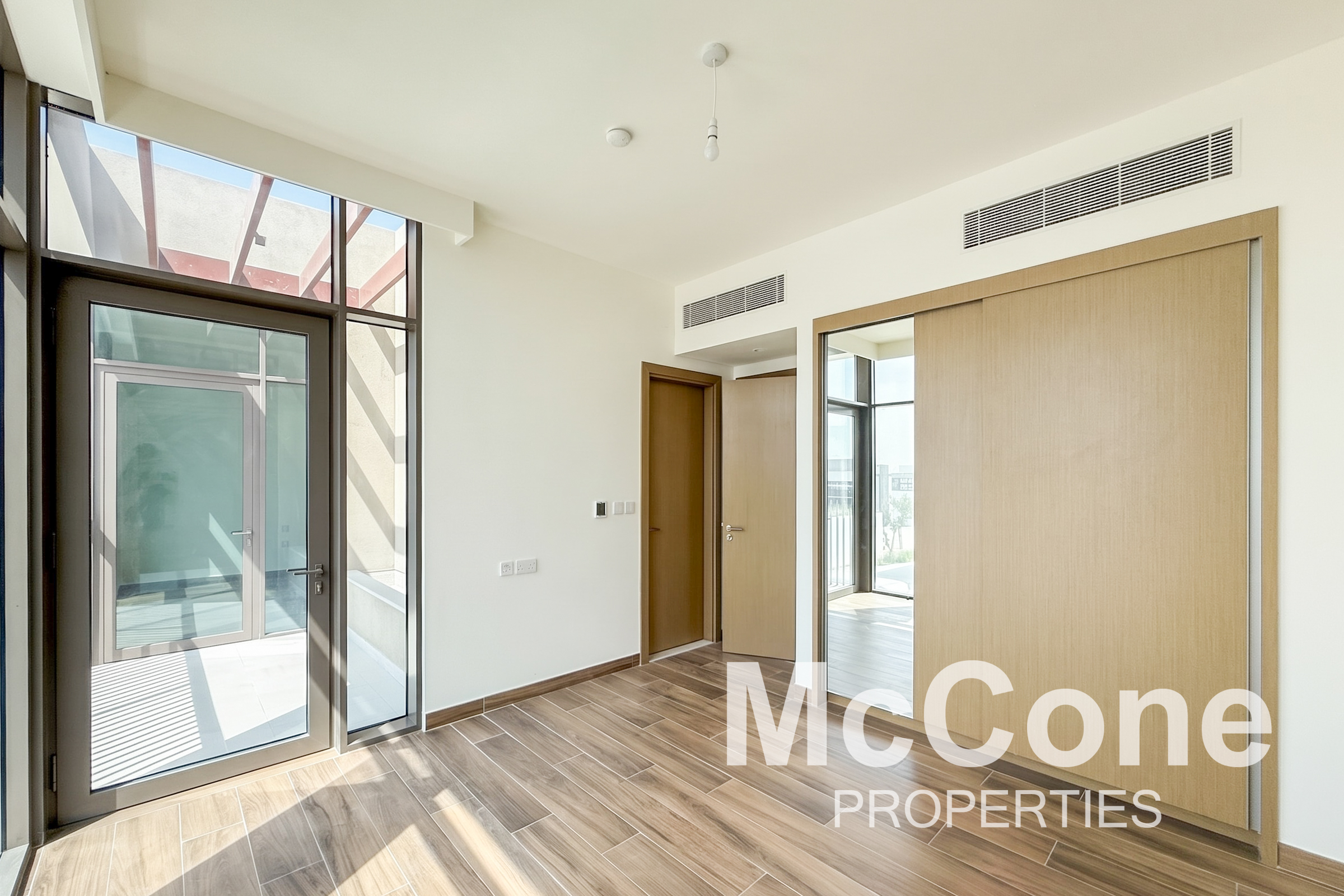 5 Bedroom Villa for Sale in Tilal Al Furjan, Al Furjan — photograph 28 of 30