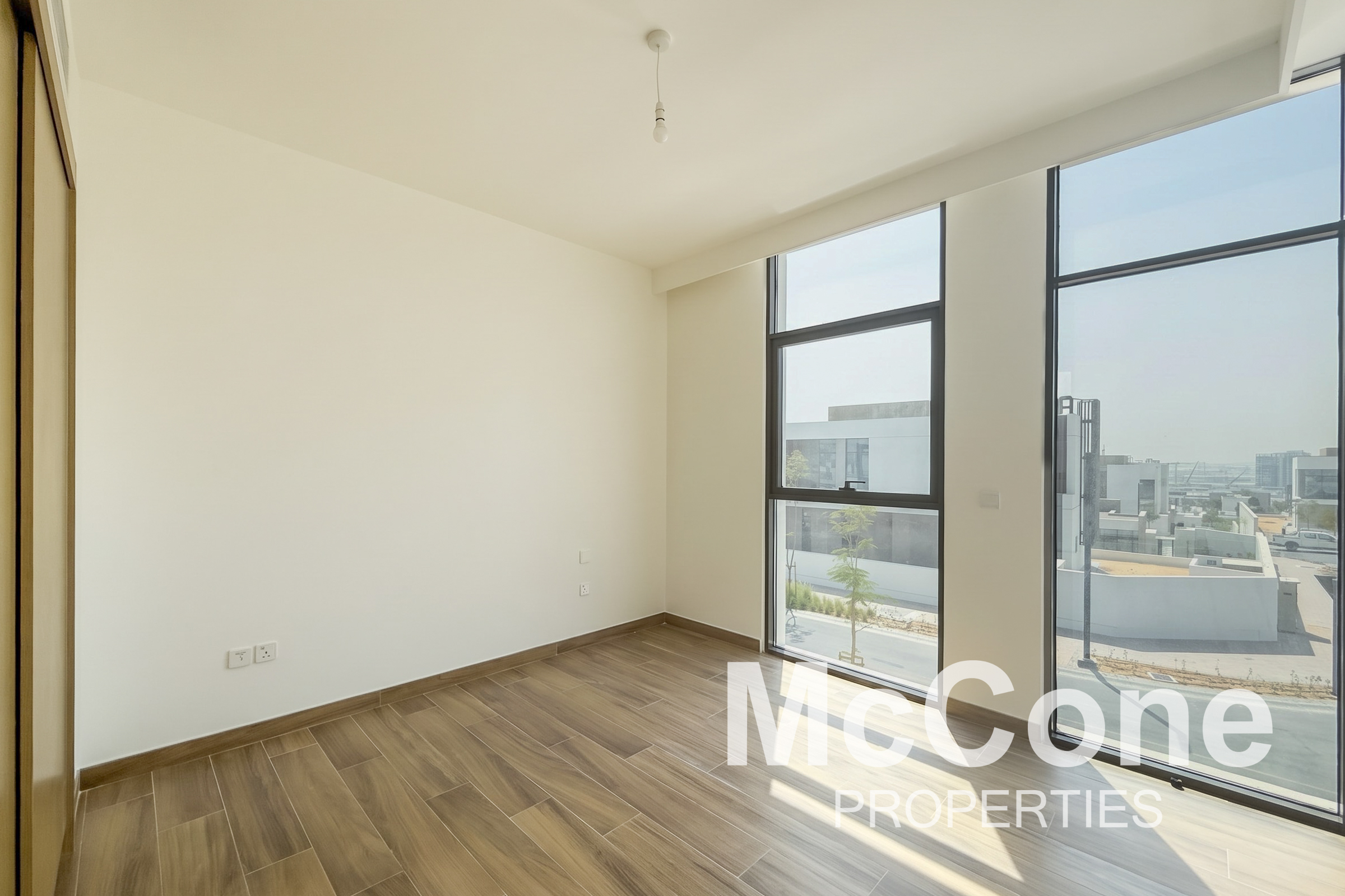 5 Bedroom Villa for Sale in Tilal Al Furjan, Al Furjan — photograph 23 of 30