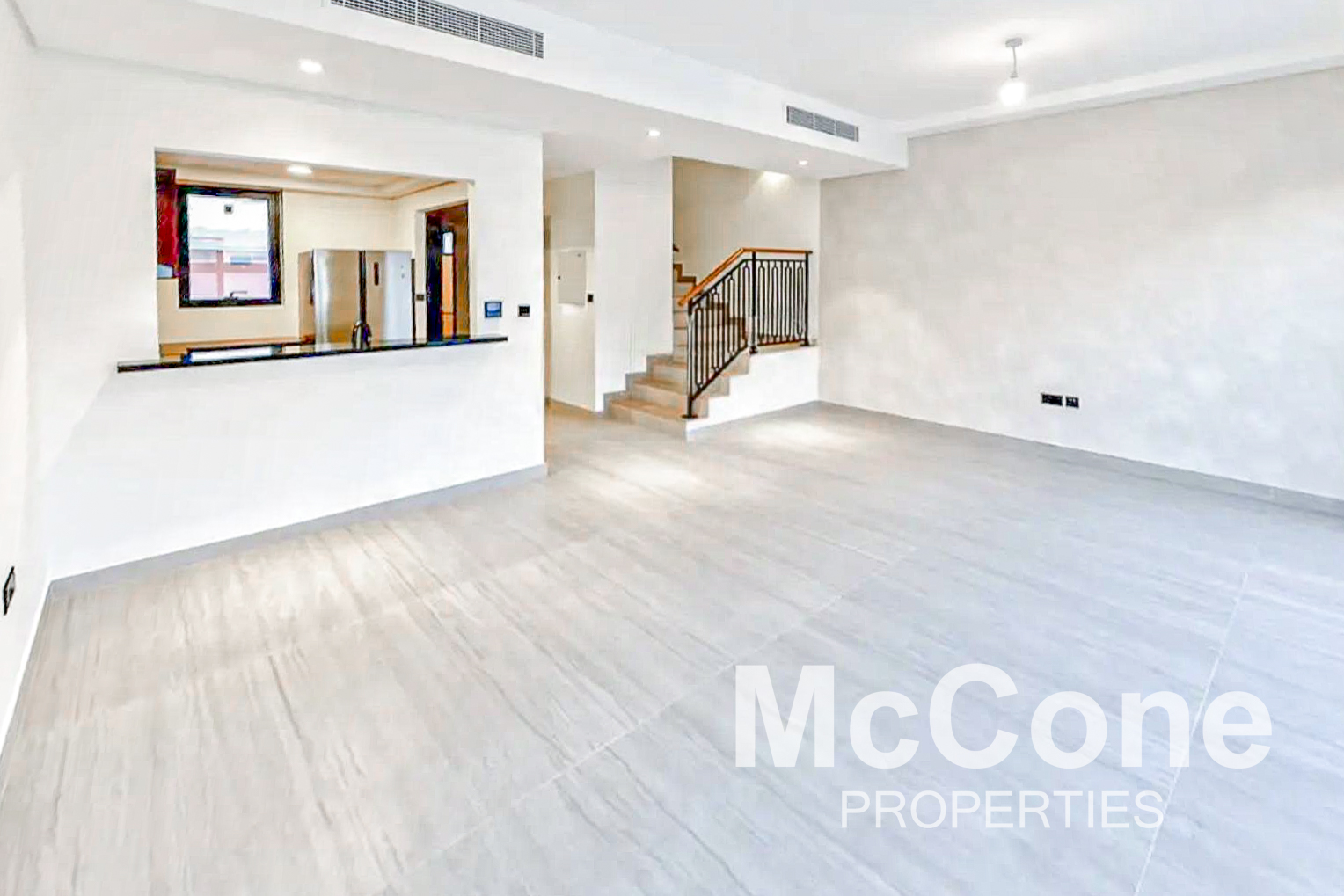 3 Bedroom Townhouse for Sale in Portofino, Damac Lagoons — photo 2 of 12