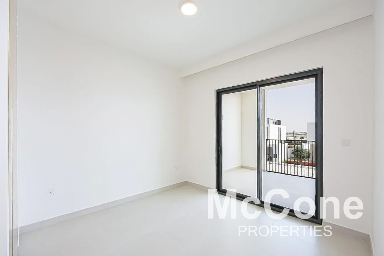 3 Bedroom Villa for Sale in Fairway Villas 2, Dubai South (Dubai World Central) — photo 6 of 14