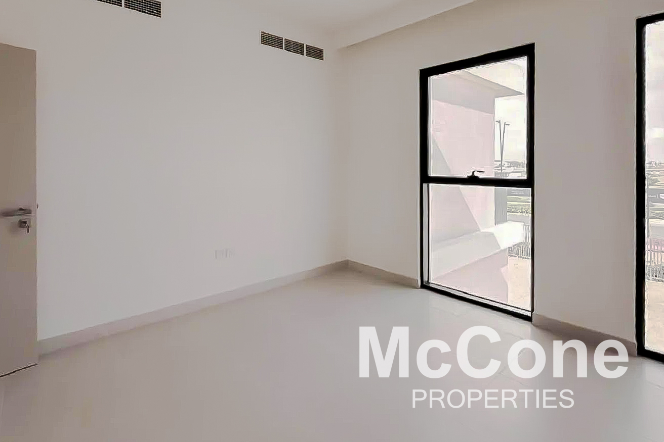 3 Bedroom Villa for Sale in Fairway Villas 2, Dubai South (Dubai World Central) — photograph 12 of 14