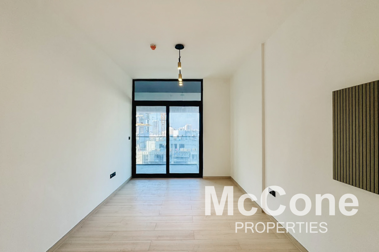 1 Bedroom Apartment for Sale in Binghatti Emerald, Jumeirah Village Circle