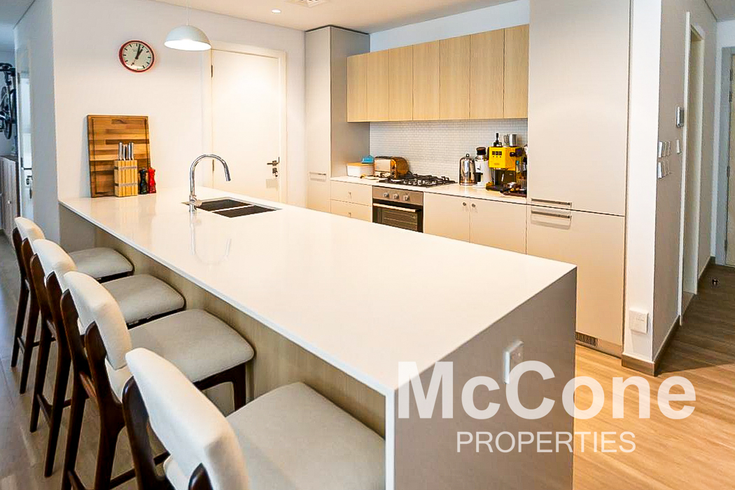 2 Bedroom Apartment for Sale in Belgravia Heights 2, Jumeirah Village Circle — photo 2 of 19