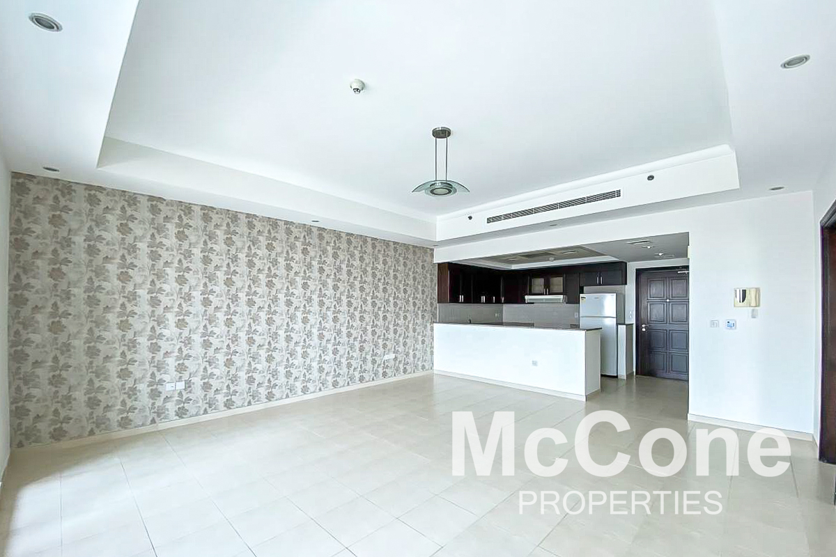 1 Bedroom Apartment for Sale in Churchill Residency Tower, Business Bay — photo 3 of 16