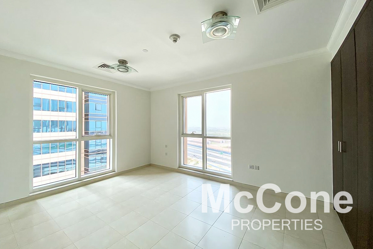 1 Bedroom Apartment for Sale in Churchill Residency Tower, Business Bay — photo 8 of 16