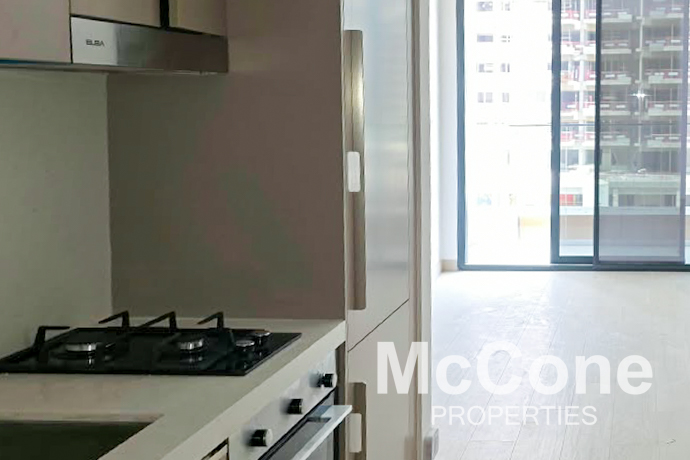 Studio Apartment for Sale in Azizi Riviera Beachfront Tower A, Meydan — photo 4 of 10
