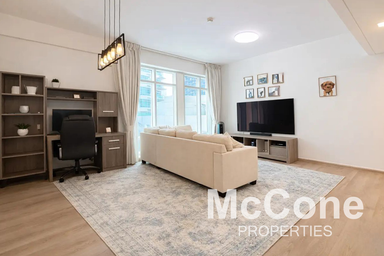 1 Bedroom Apartment for Sale in The Lofts Podium, Downtown Dubai — photo 4 of 10