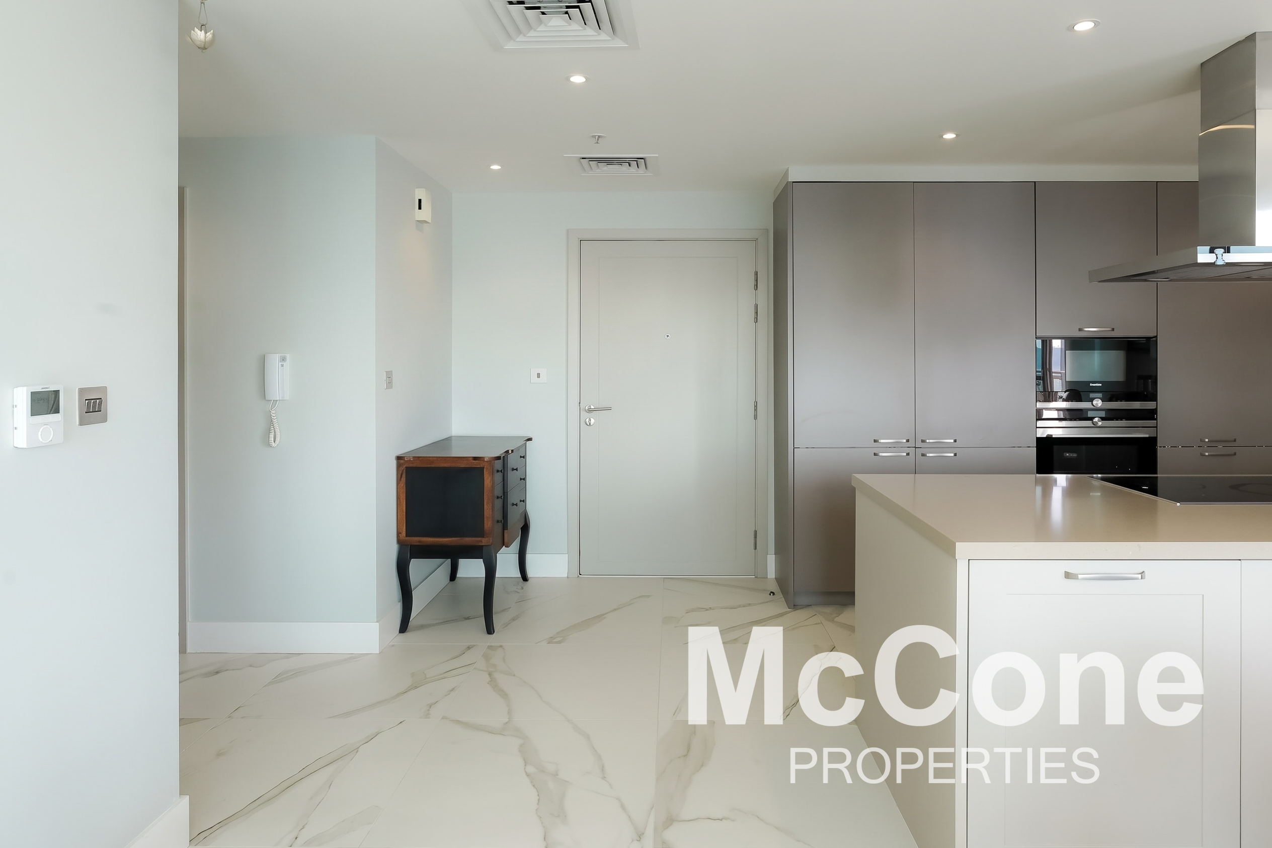 2 Bedroom Apartment for Sale in The Residences 8, Downtown Dubai — photograph 10 of 28