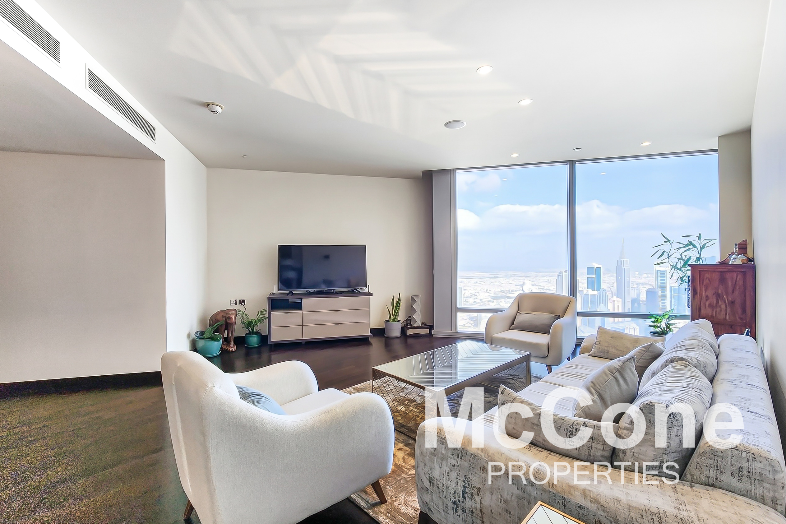 2 Bedroom Apartment for Sale in Burj Khalifa, Downtown Dubai — photo 3 of 11
