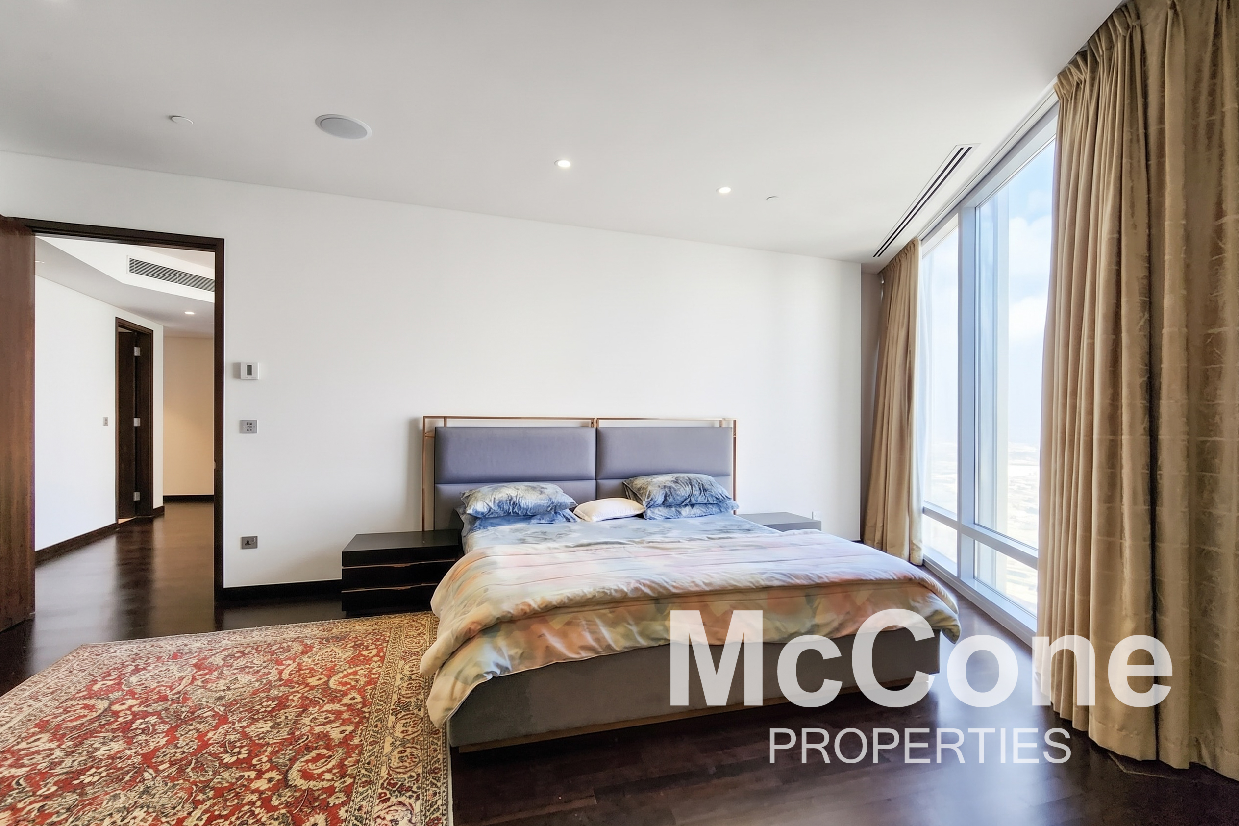 2 Bedroom Apartment for Sale in Burj Khalifa, Downtown Dubai — photo 5 of 11