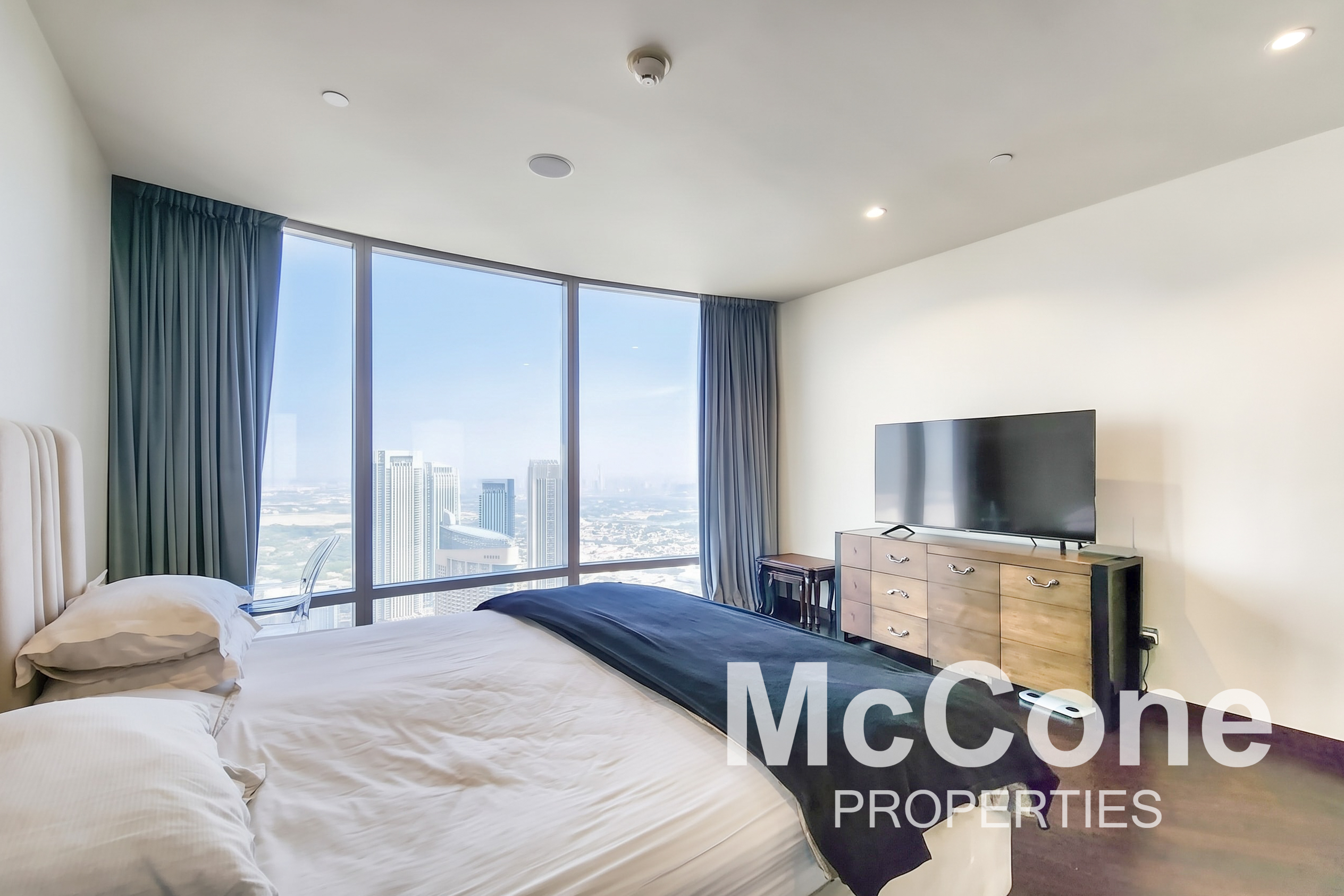 2 Bedroom Apartment for Sale in Burj Khalifa, Downtown Dubai — photo 8 of 11