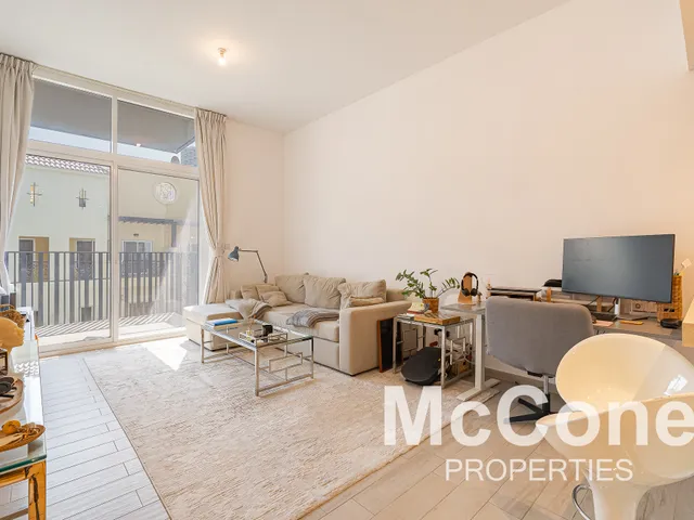 1 Bedroom Apartment for Sale in Belgravia 3B, Jumeirah Village Circle