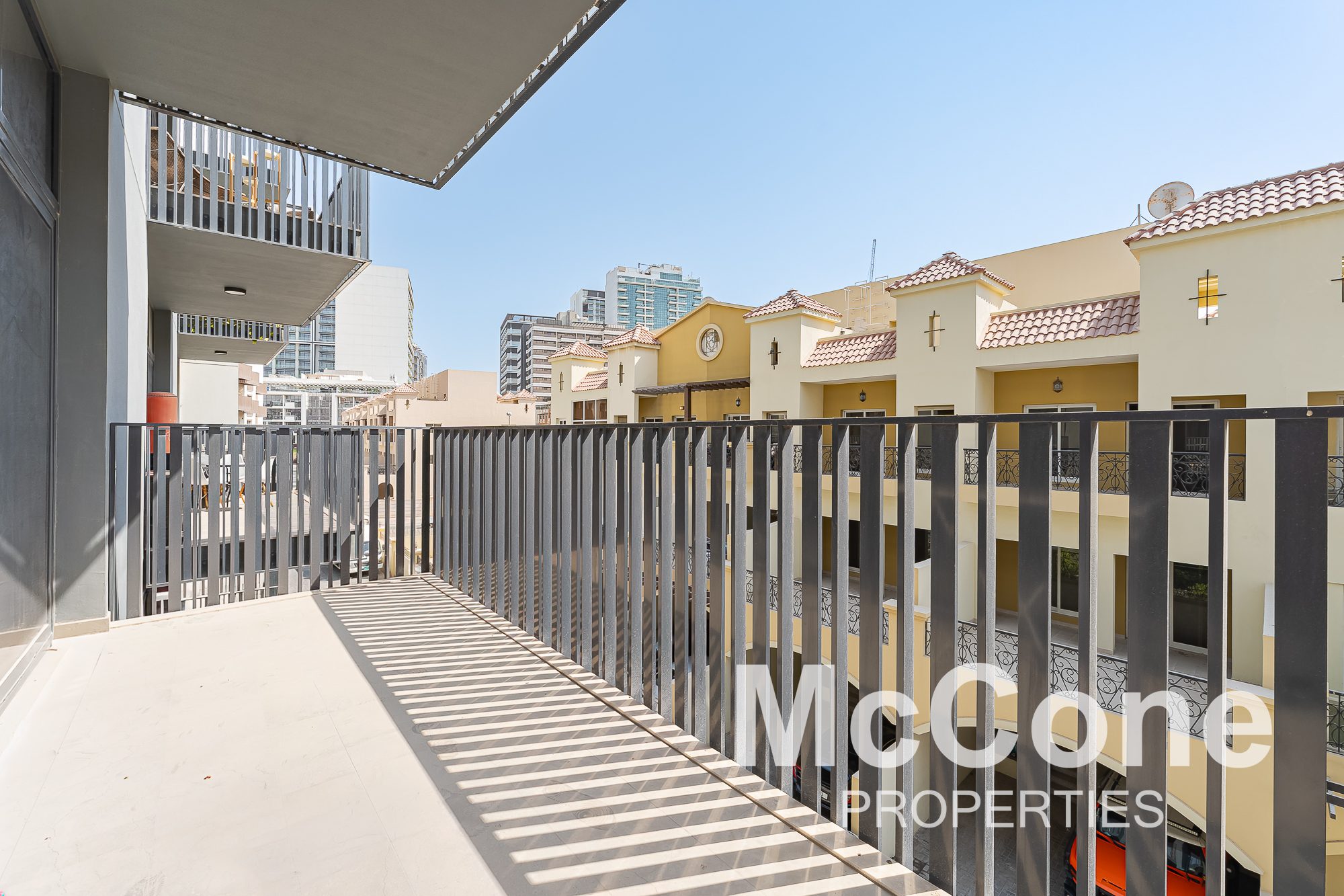 1 Bedroom Apartment for Sale in Belgravia 3B, Jumeirah Village Circle — photo 9 of 12