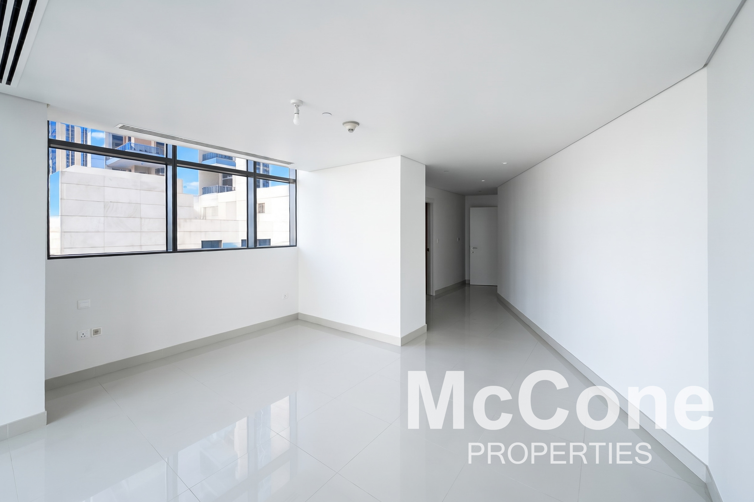 2 Bedroom Apartment for Sale in BLVD Crescent Podium, Downtown Dubai — photograph 11 of 18