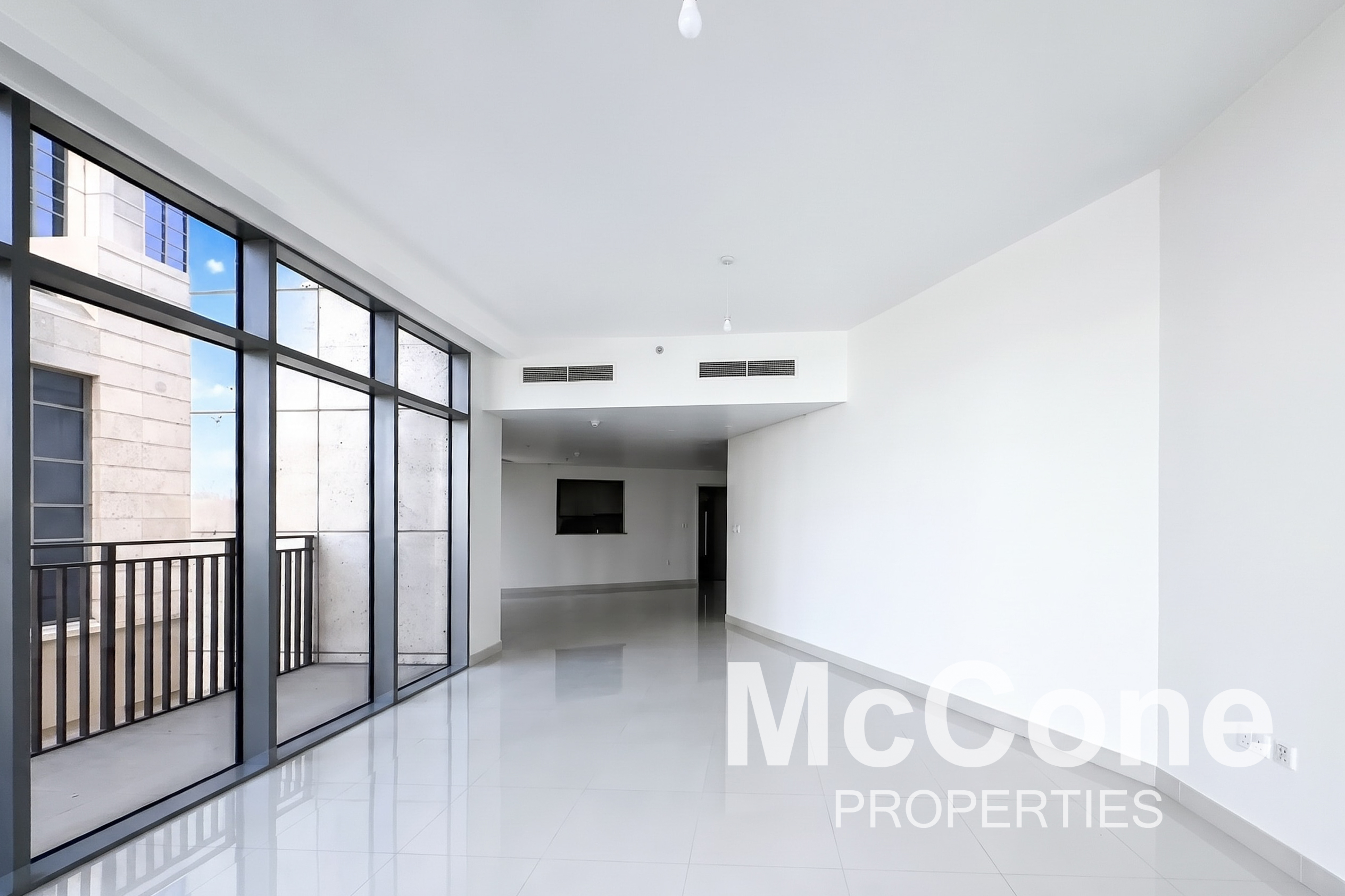 2 Bedroom Apartment for Sale in BLVD Crescent Podium, Downtown Dubai — photograph 13 of 18
