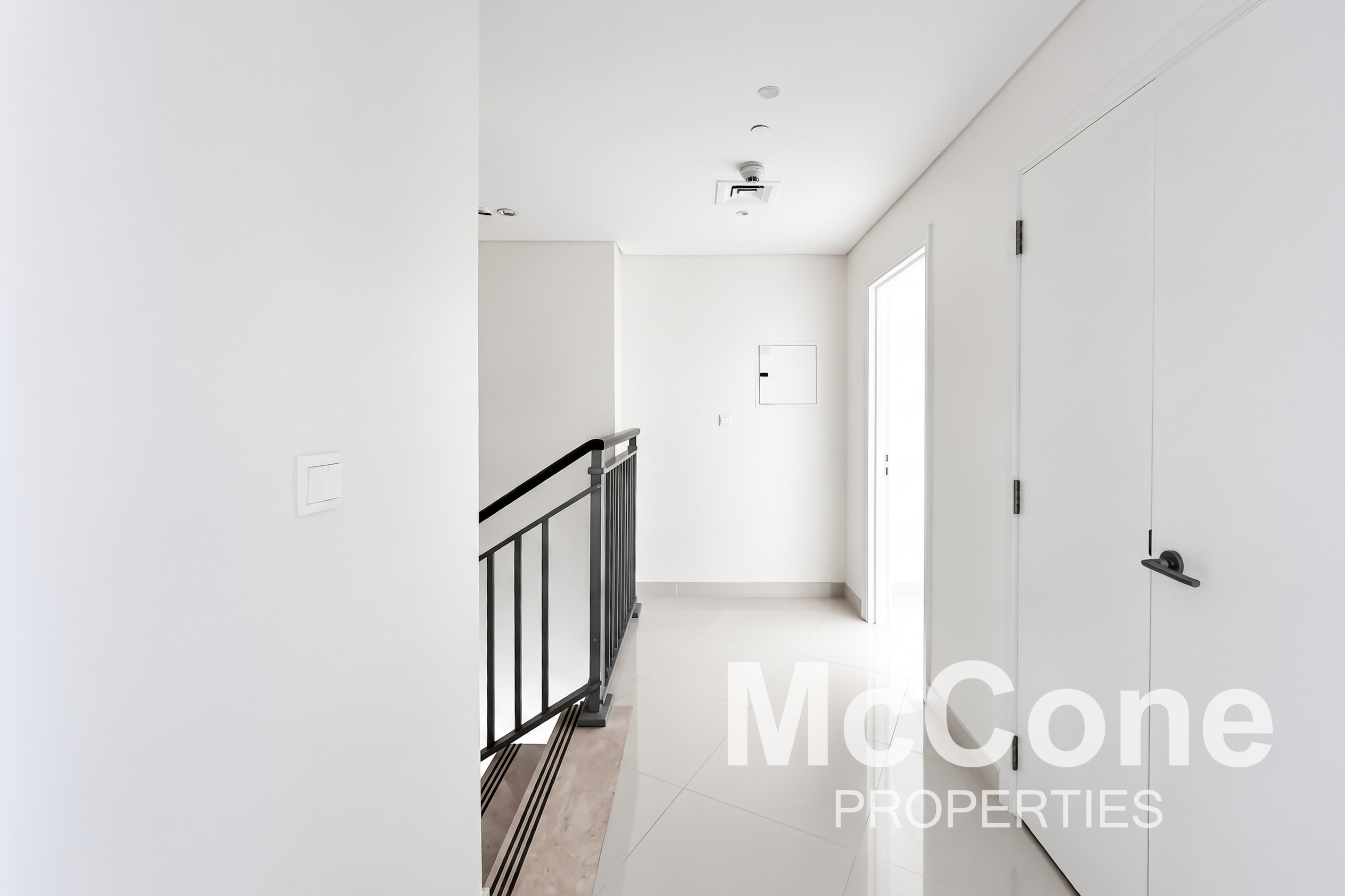 2 Bedroom Apartment for Sale in BLVD Crescent Podium, Downtown Dubai — photograph 16 of 18